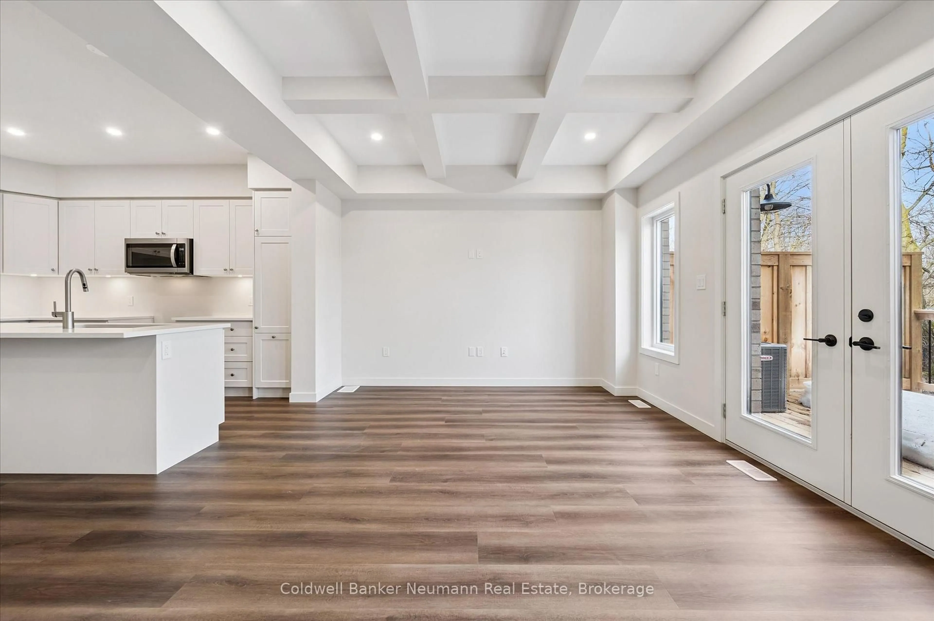 Unknown for 30 Fieldstone Lane, Centre Wellington Ontario N0B 1S0