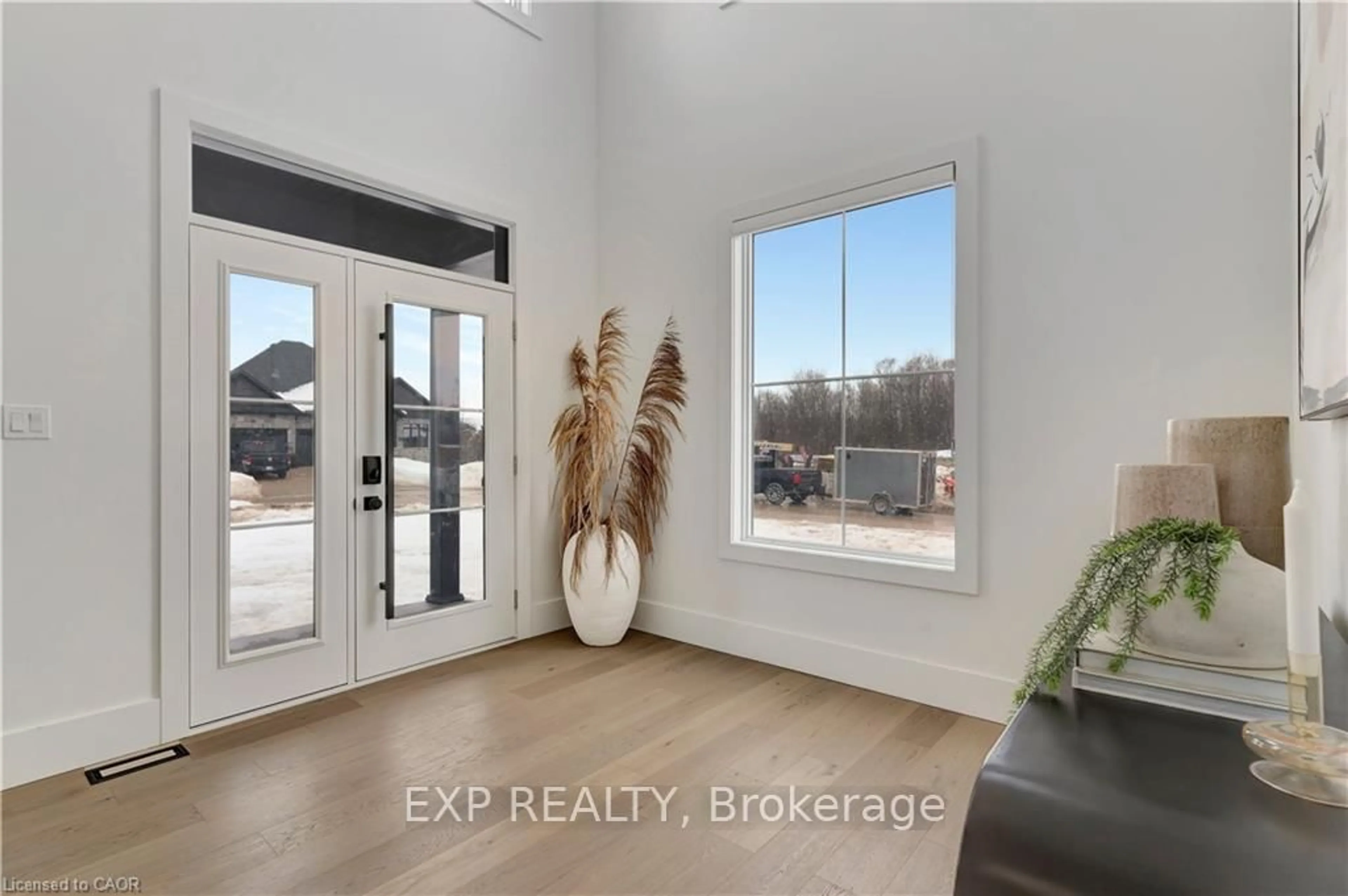 Indoor entryway for 1048 Walton Ave, North Perth Ontario N4W 3S2