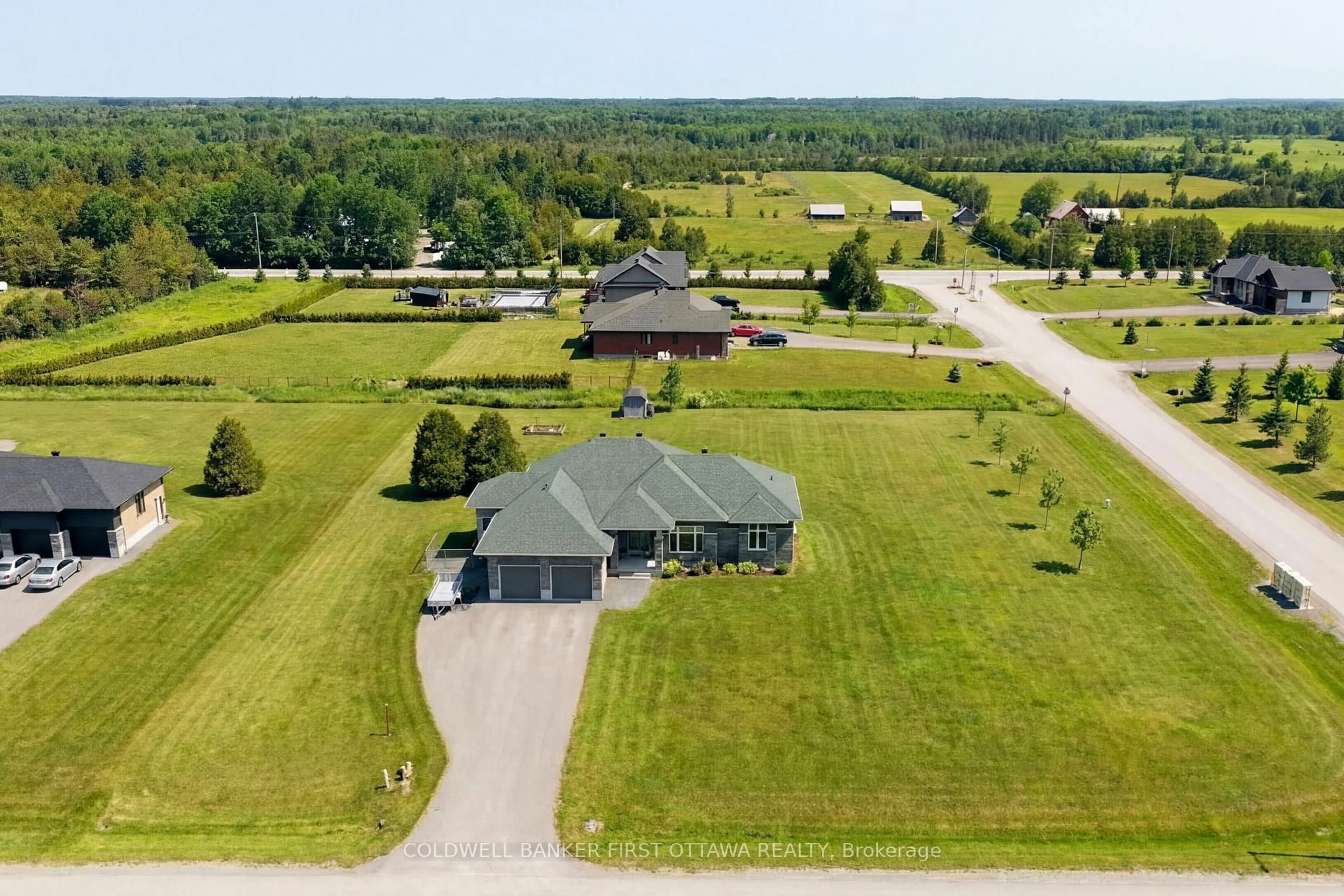 A pic from outside/outdoor area/front of a property/back of a property/a pic from drone, unknown for 203 ABNER POOLE Rd, Ashton Ontario K0A 1B0