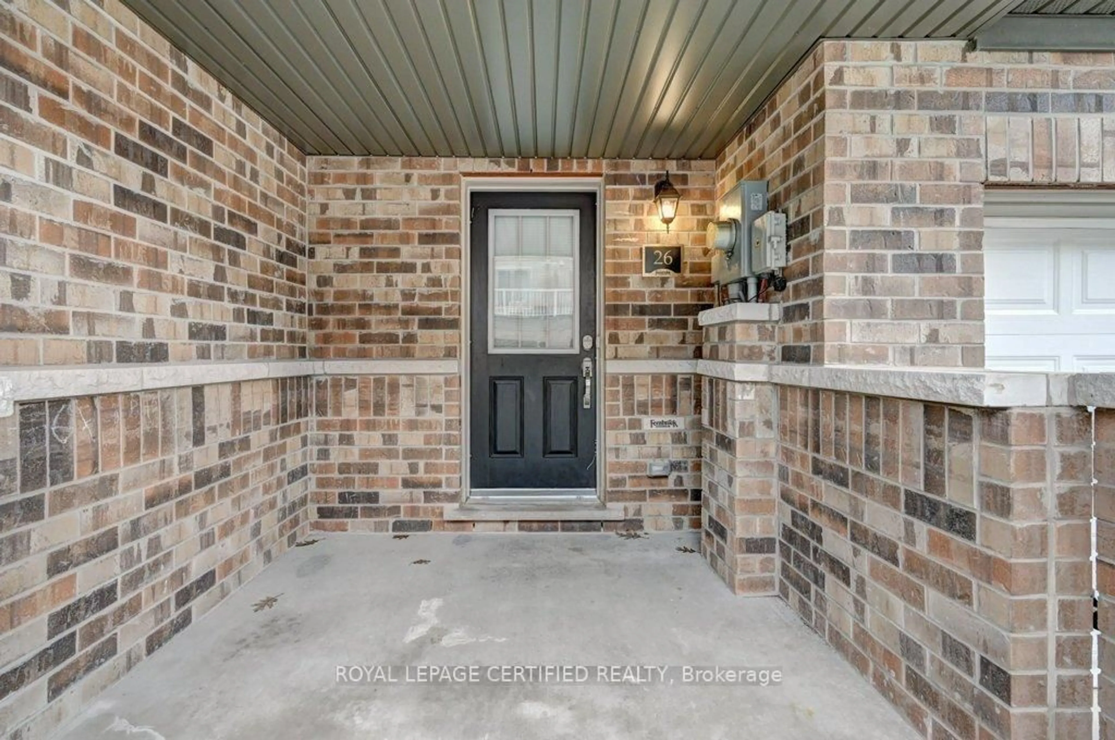 Indoor entryway for 570 Linden Dr ##26, Cambridge Ontario N3H 0C9