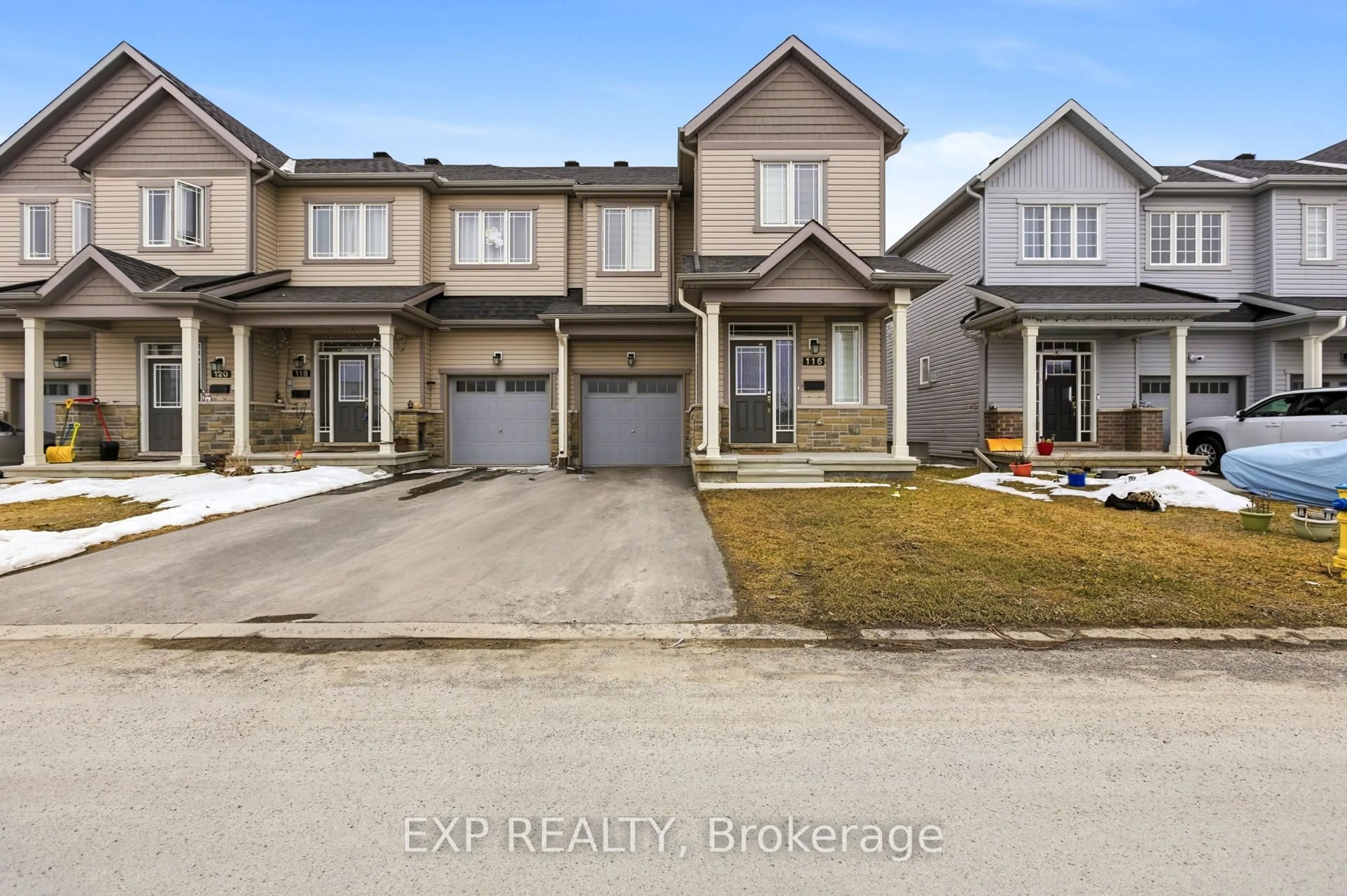 A pic from outside/outdoor area/front of a property/back of a property/a pic from drone, street for 116 Main Halyard Lane, Ottawa Ontario K2J 7B6