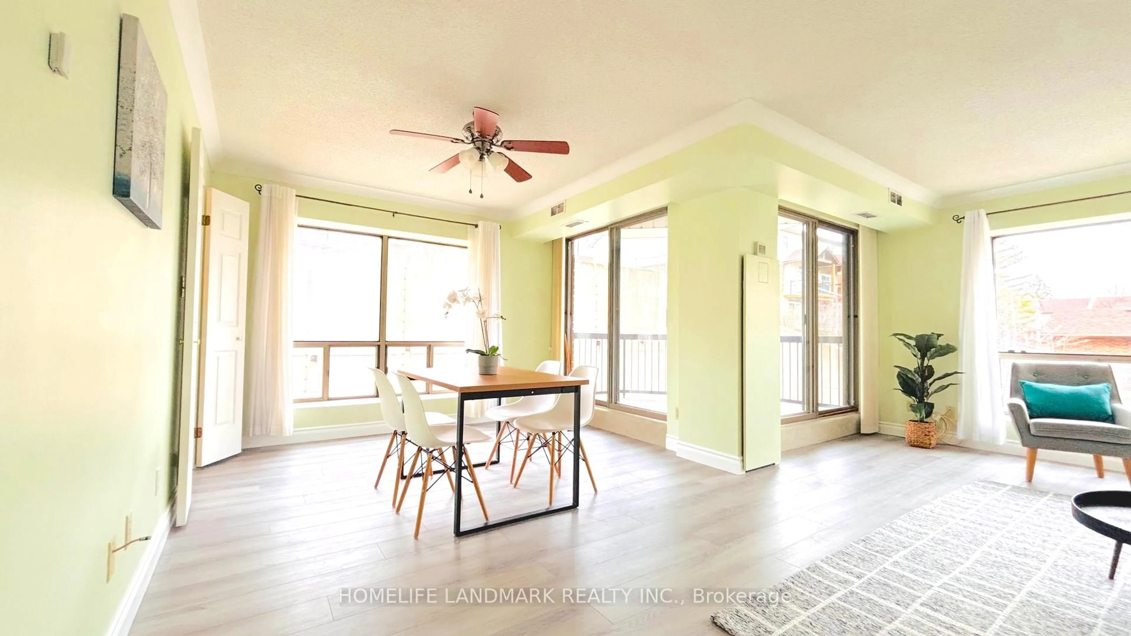 Dining room, unknown for 300 KEATS Way ##207, Waterloo Ontario N2L 6E6