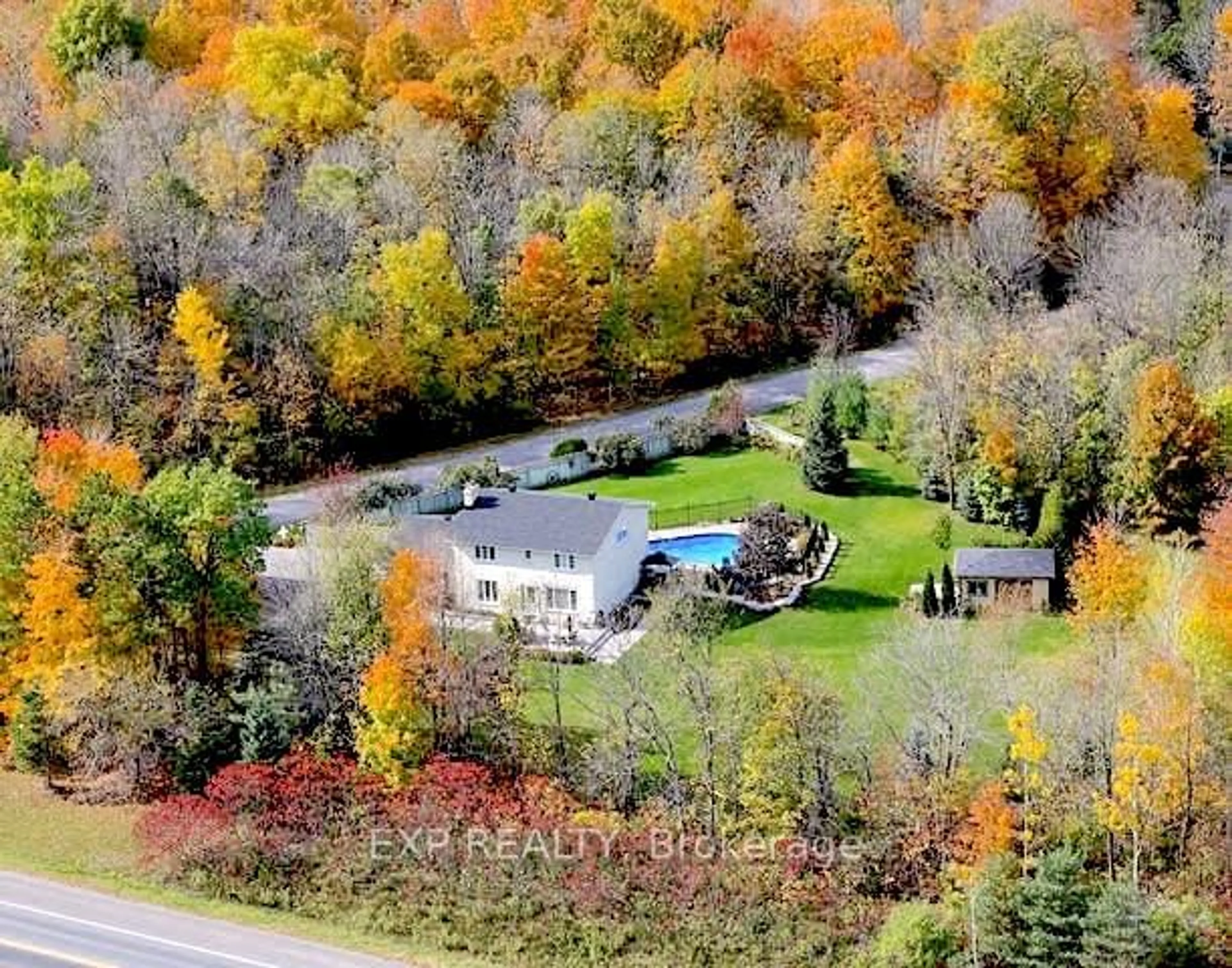 A pic from outside/outdoor area/front of a property/back of a property/a pic from drone, unknown for 6385 Third Line Rd, North Gower Ontario K0A 2T0