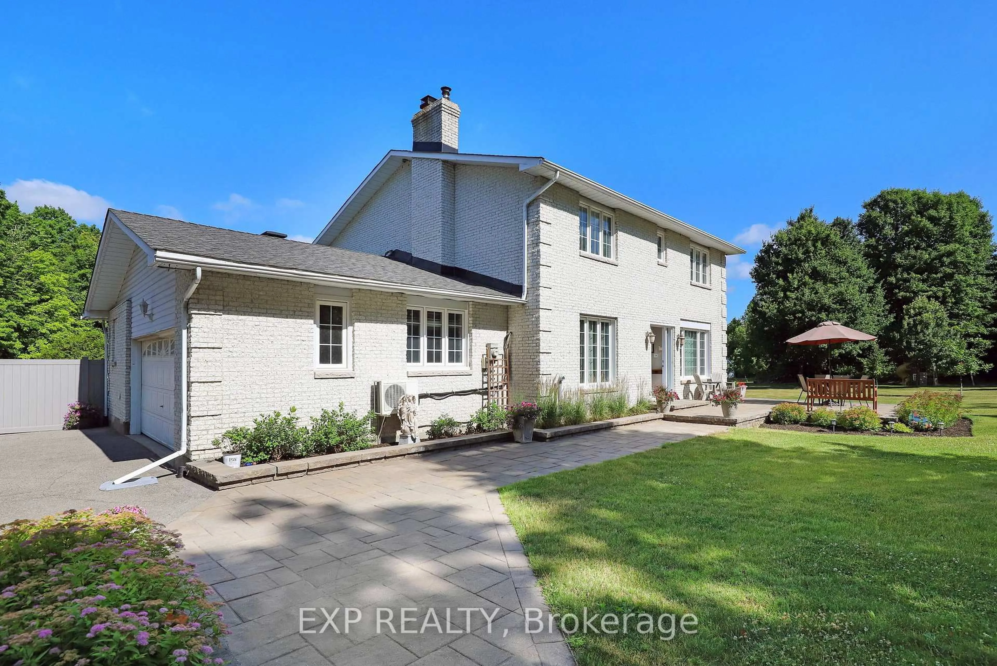 A pic from outside/outdoor area/front of a property/back of a property/a pic from drone, street for 6385 Third Line Rd, North Gower Ontario K0A 2T0