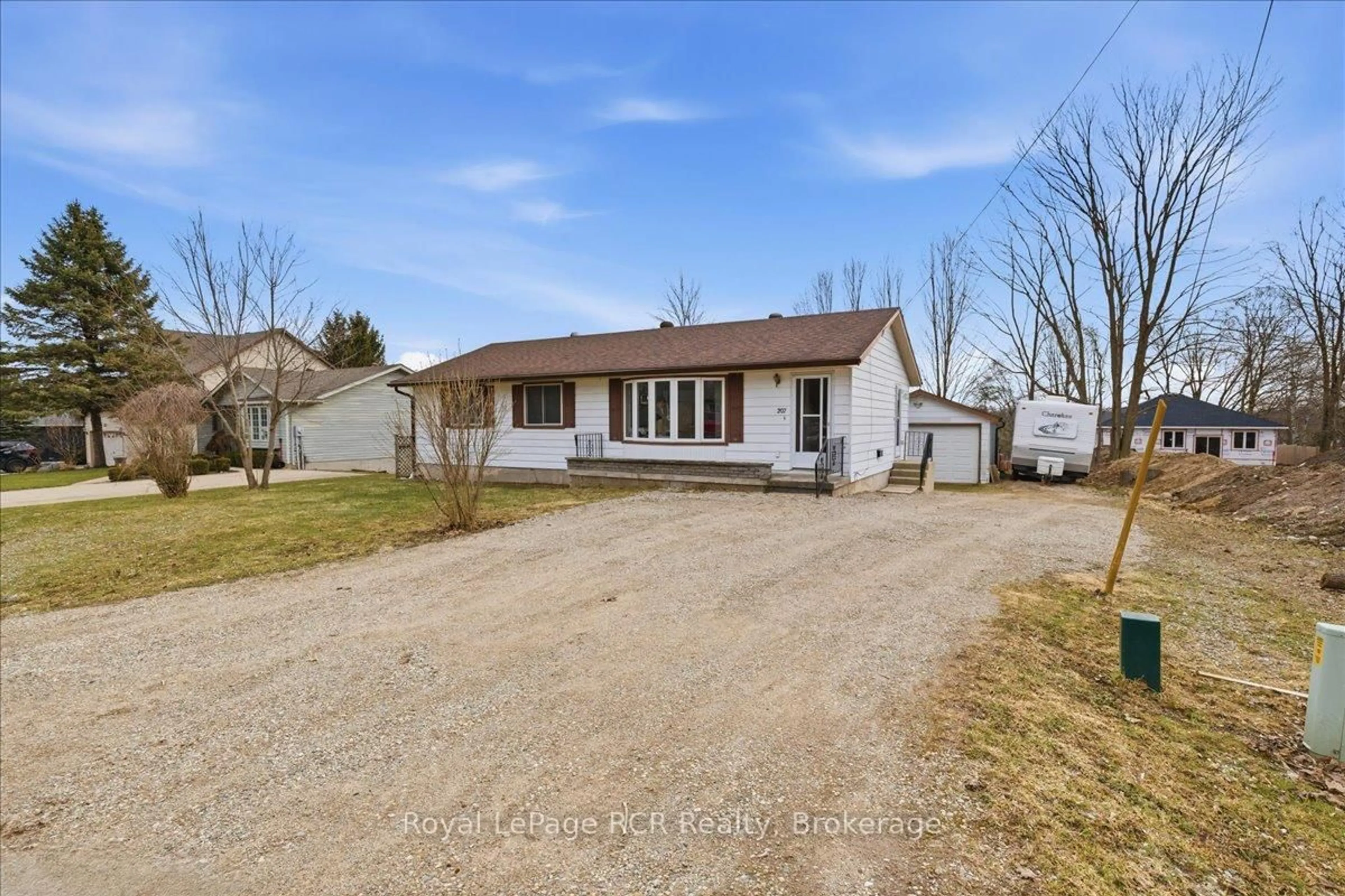 A pic from outside/outdoor area/front of a property/back of a property/a pic from drone, street for 207 George St, Arran-Elderslie Ontario N0G 2N0