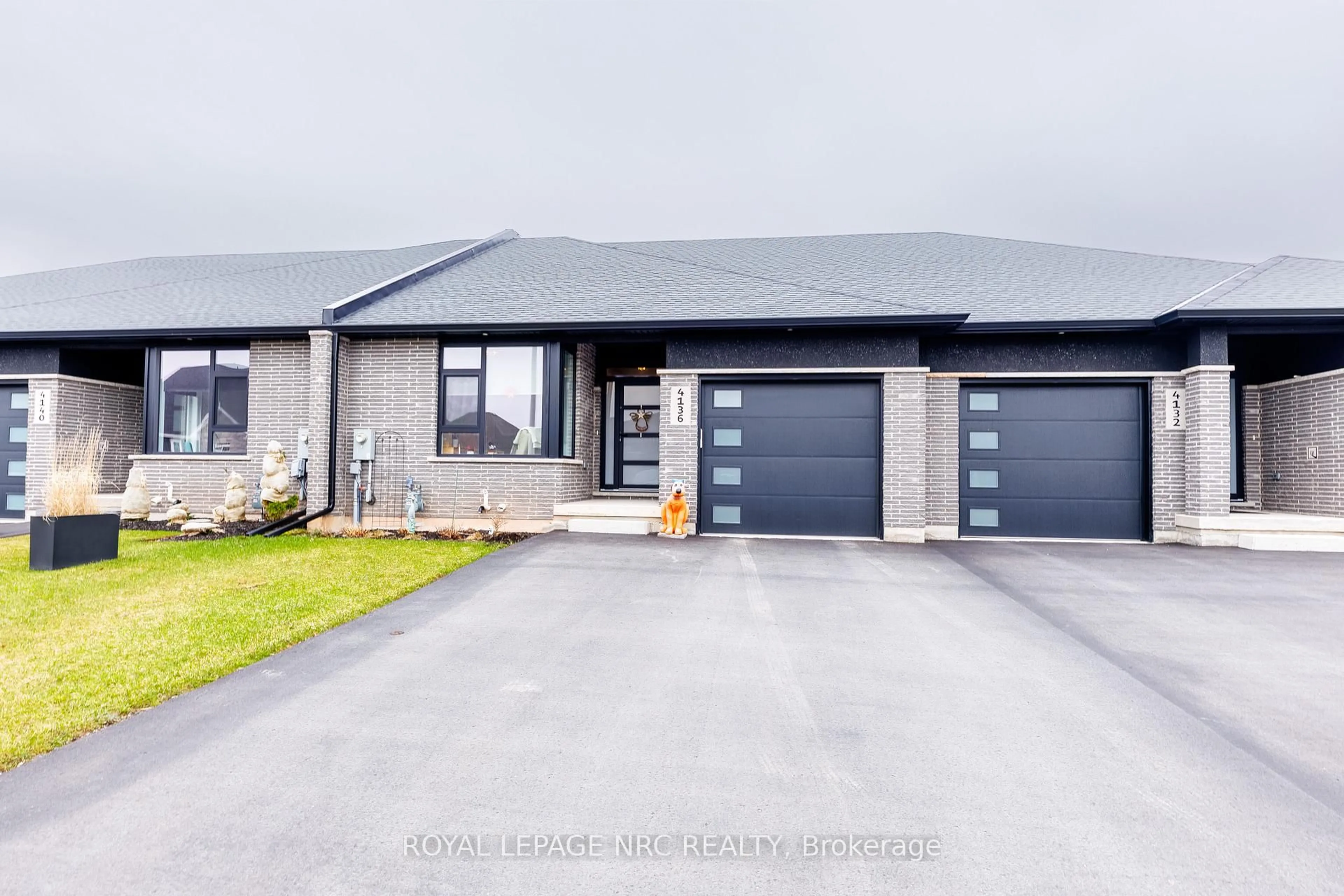 Unknown for 4136 VILLAGE CREEK Dr, Fort Erie Ontario L0S 1S0