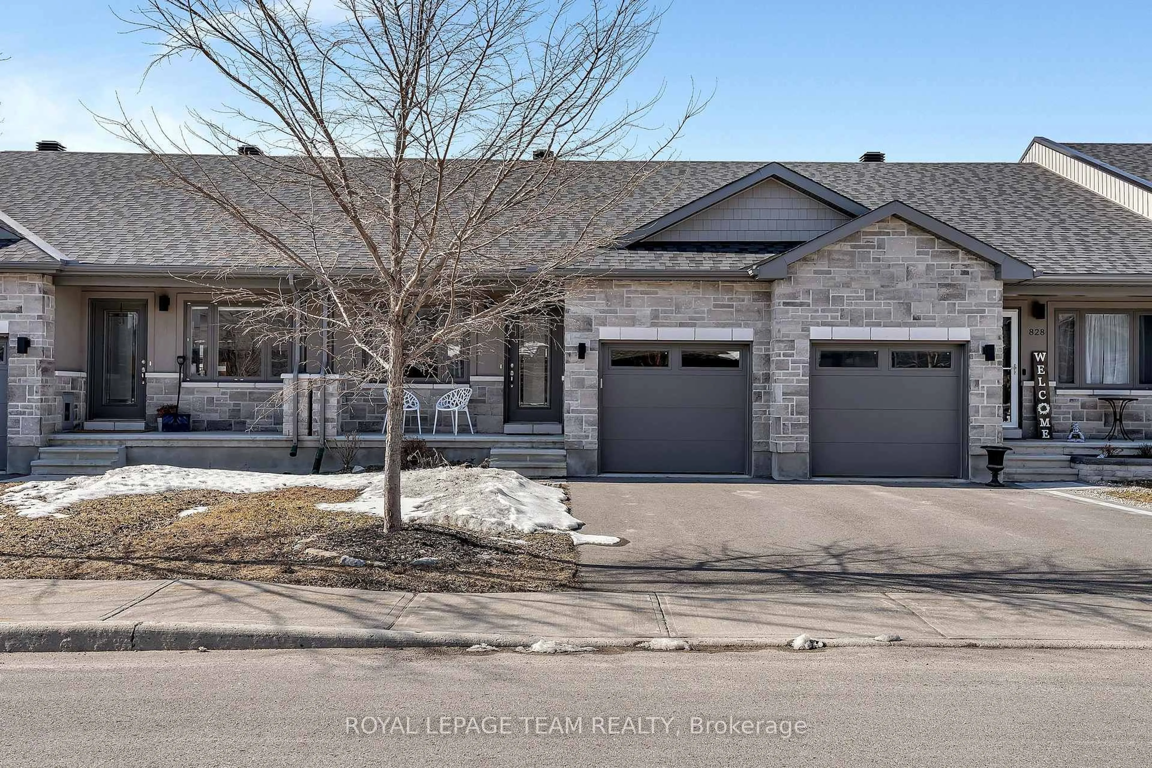 Home with brick exterior material, street for 826 Reaume St, Almonte Ontario K0A 1A0