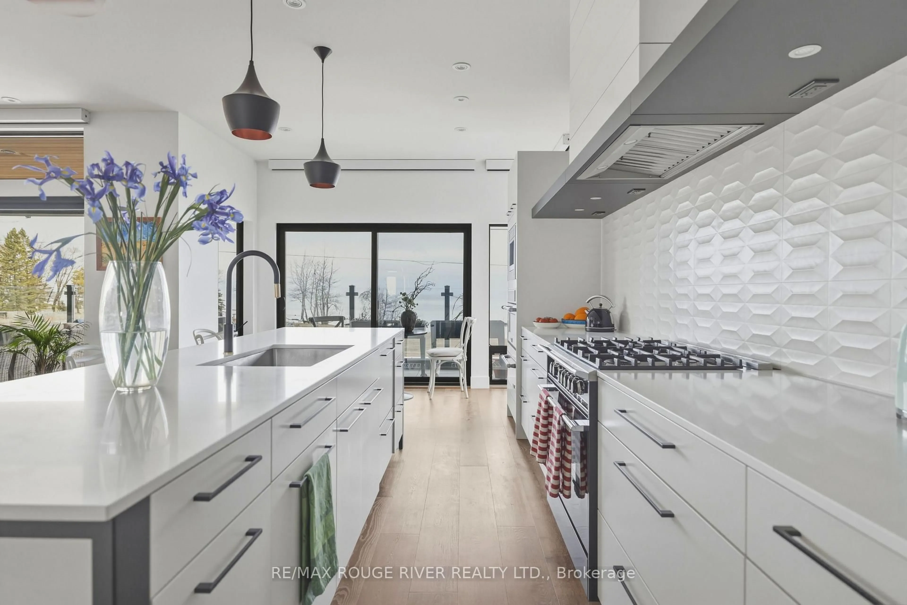 Contemporary kitchen, ceramic/tile floor for 482 Monk St, Cobourg Ontario K9A 2T1