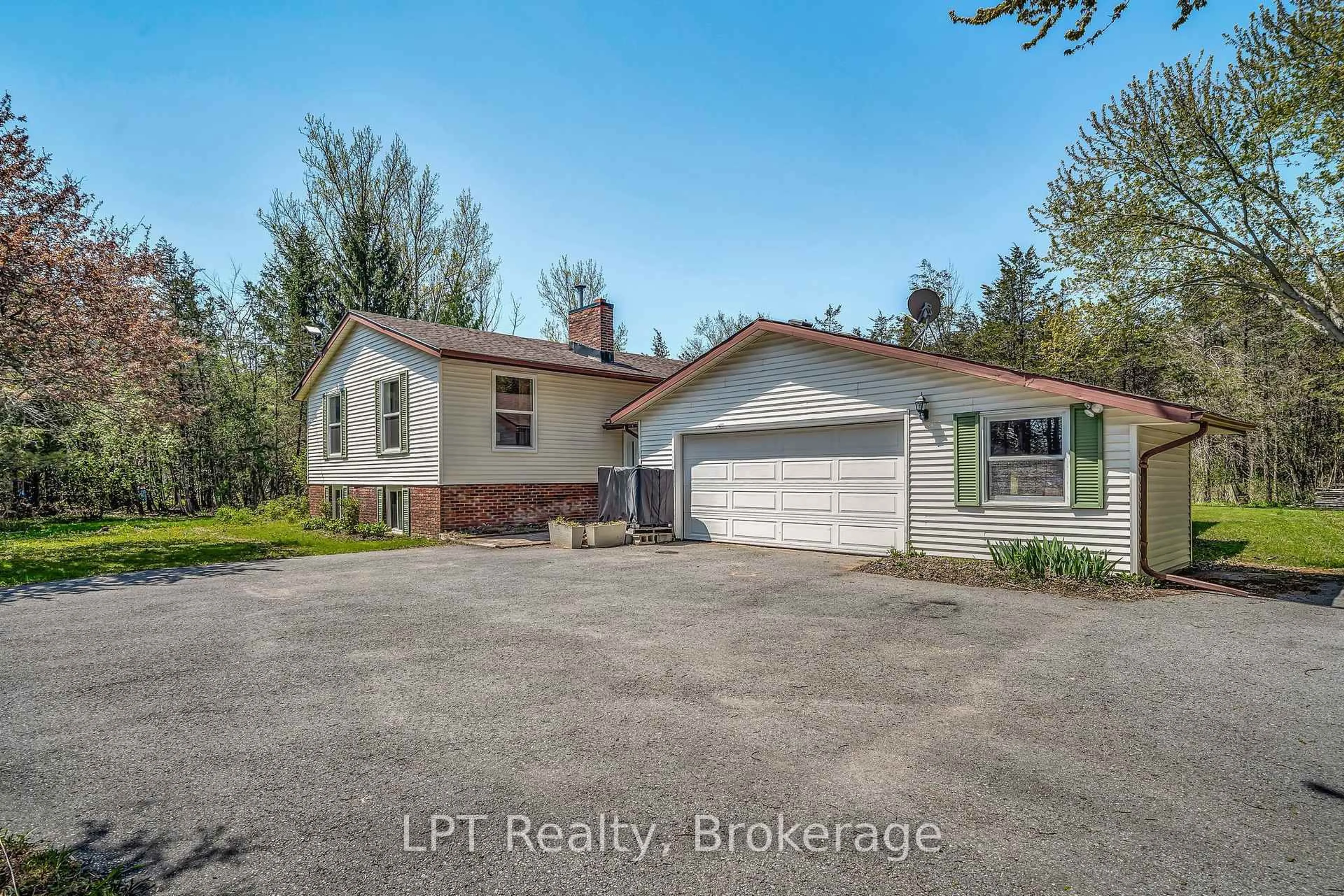 A pic from outside/outdoor area/front of a property/back of a property/a pic from drone, water/lake/river/ocean view for 1207 County Rd 9 St, Napanee Ontario K7R 3K8