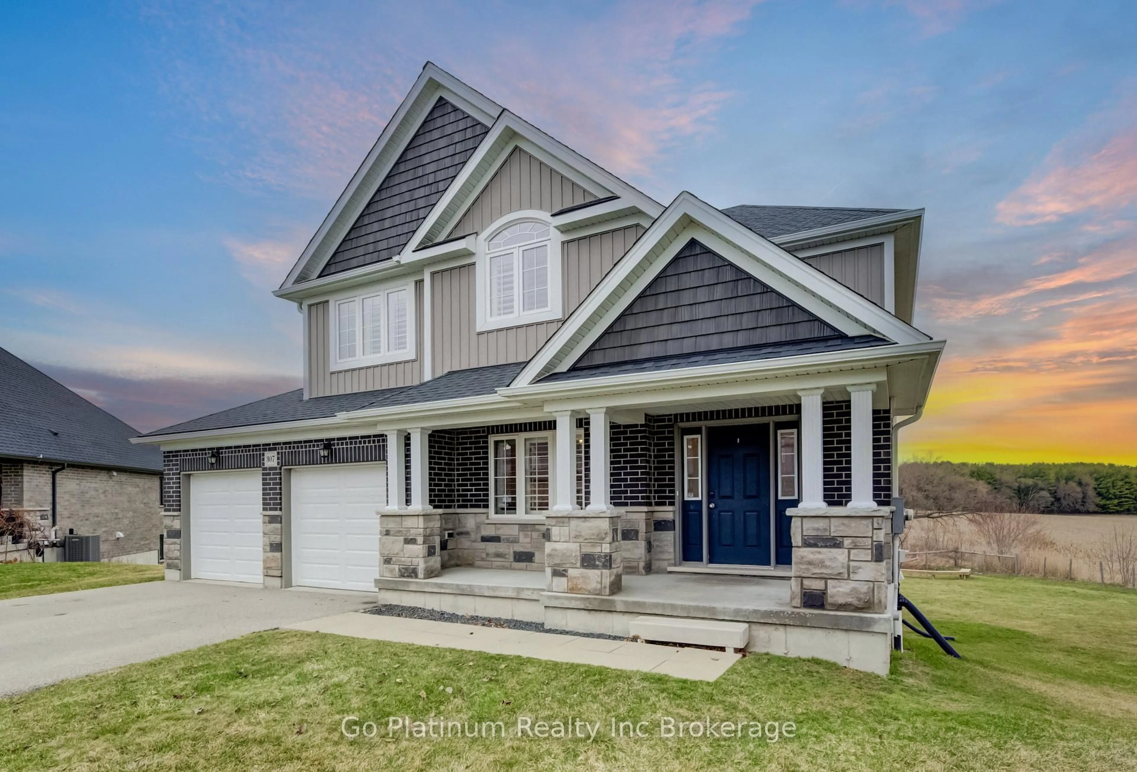 Home with vinyl exterior material, street for 307 Poldon Dr, Norwich Ontario N0J 1P0