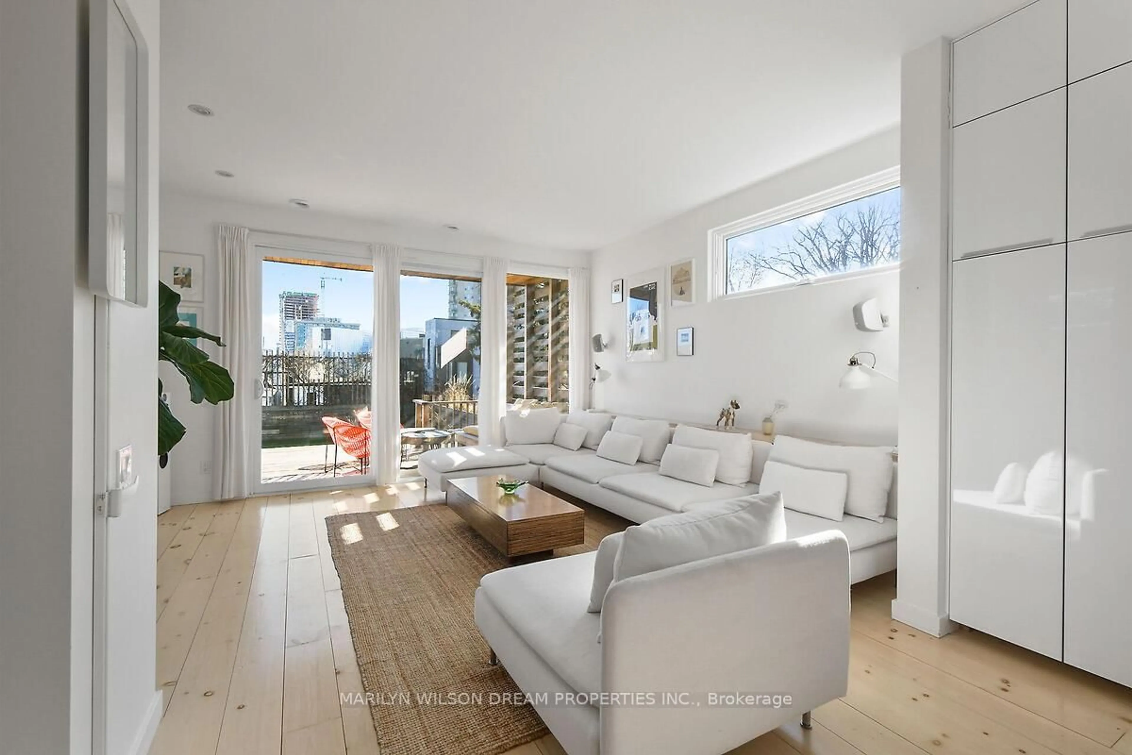 Living room with furniture, unknown for 67 Pinhey St, Ottawa Ontario K1Y 1T5