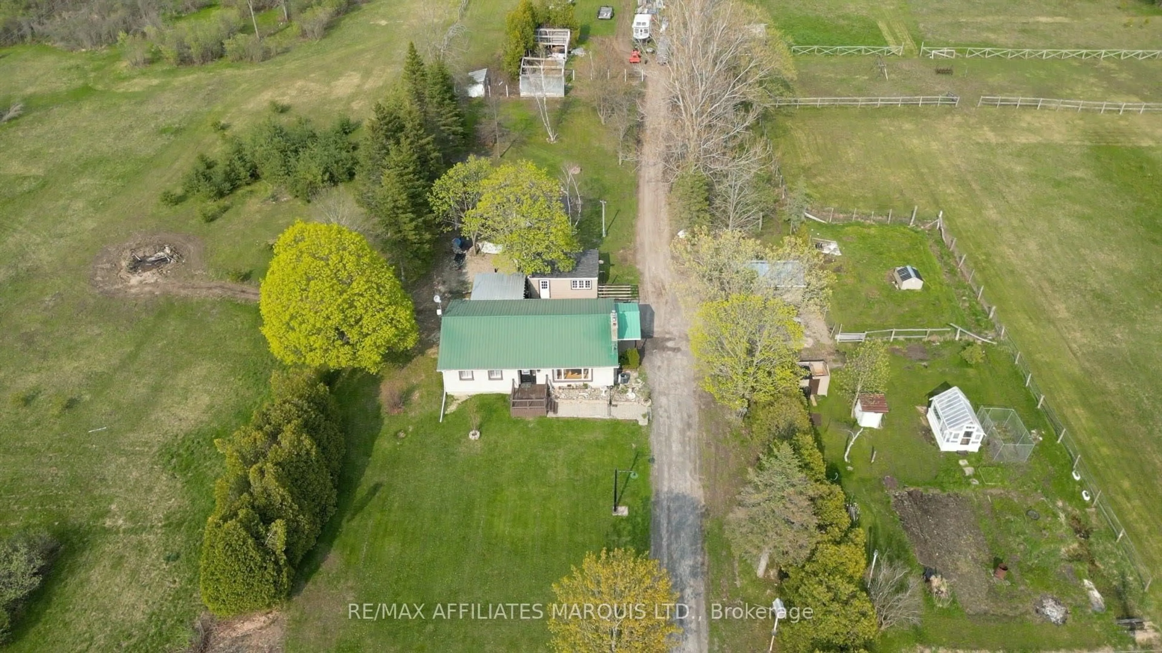 A pic from outside/outdoor area/front of a property/back of a property/a pic from drone, building for 5083 Aultsville Rd, South Stormont Ontario K0C 1M0