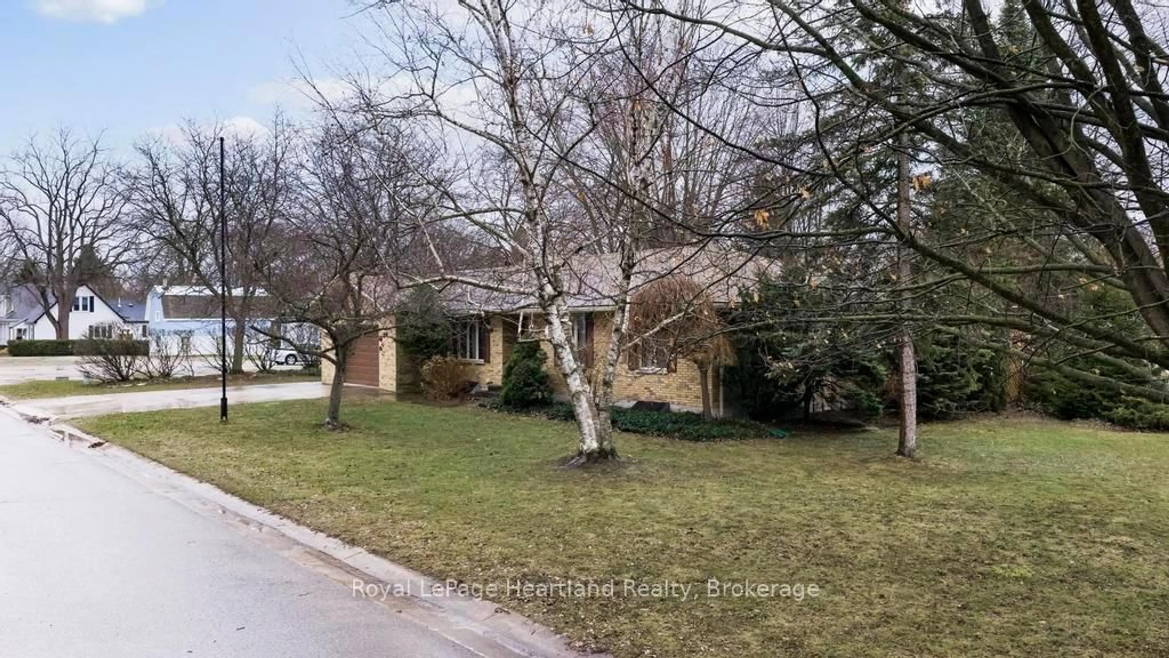 Unknown for 146 Princess St, Central Huron Ontario N0M 1L0