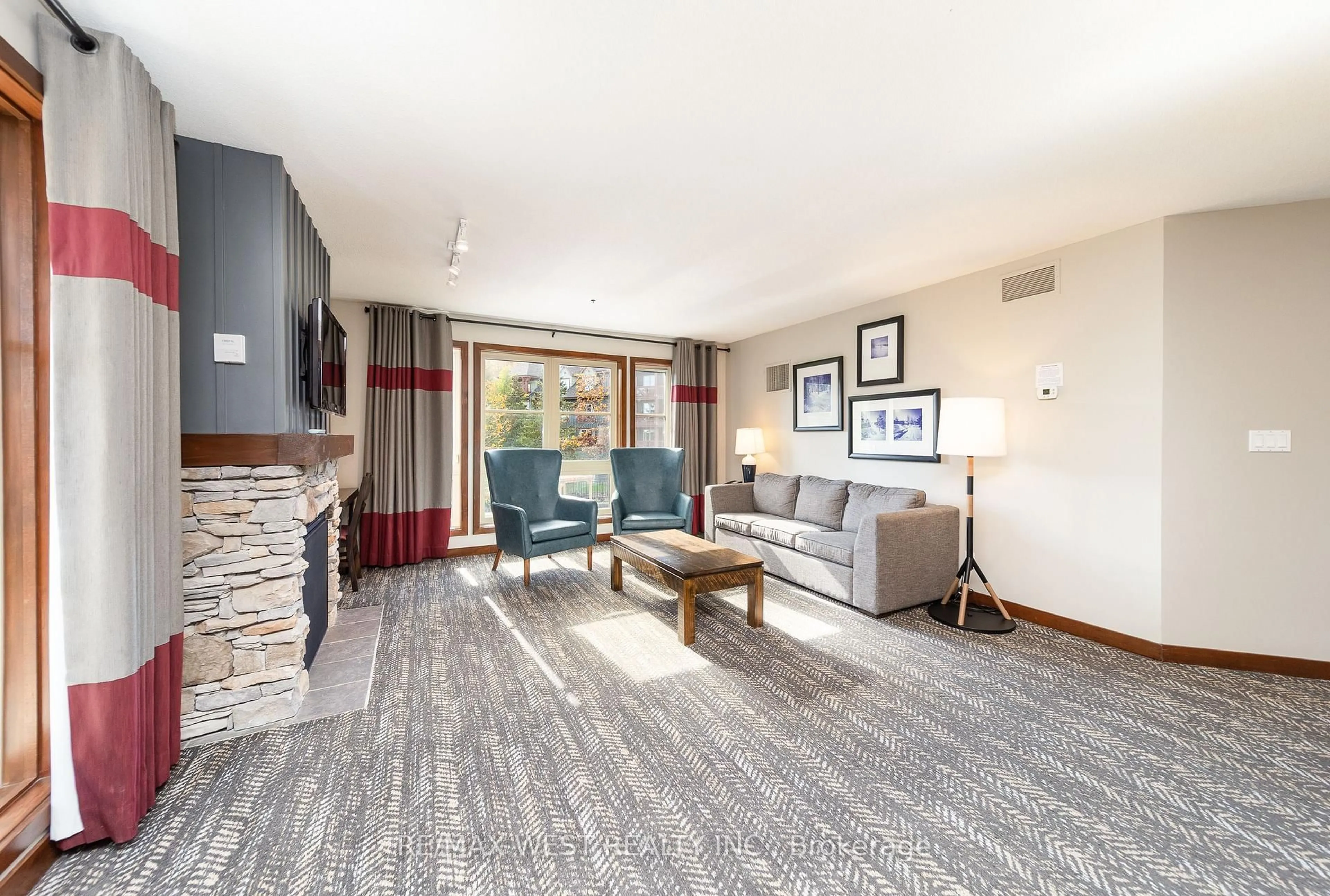 Living room with furniture, unknown for 152 Jozo Weider Blvd #232, Blue Mountains Ontario L9Y 0V2