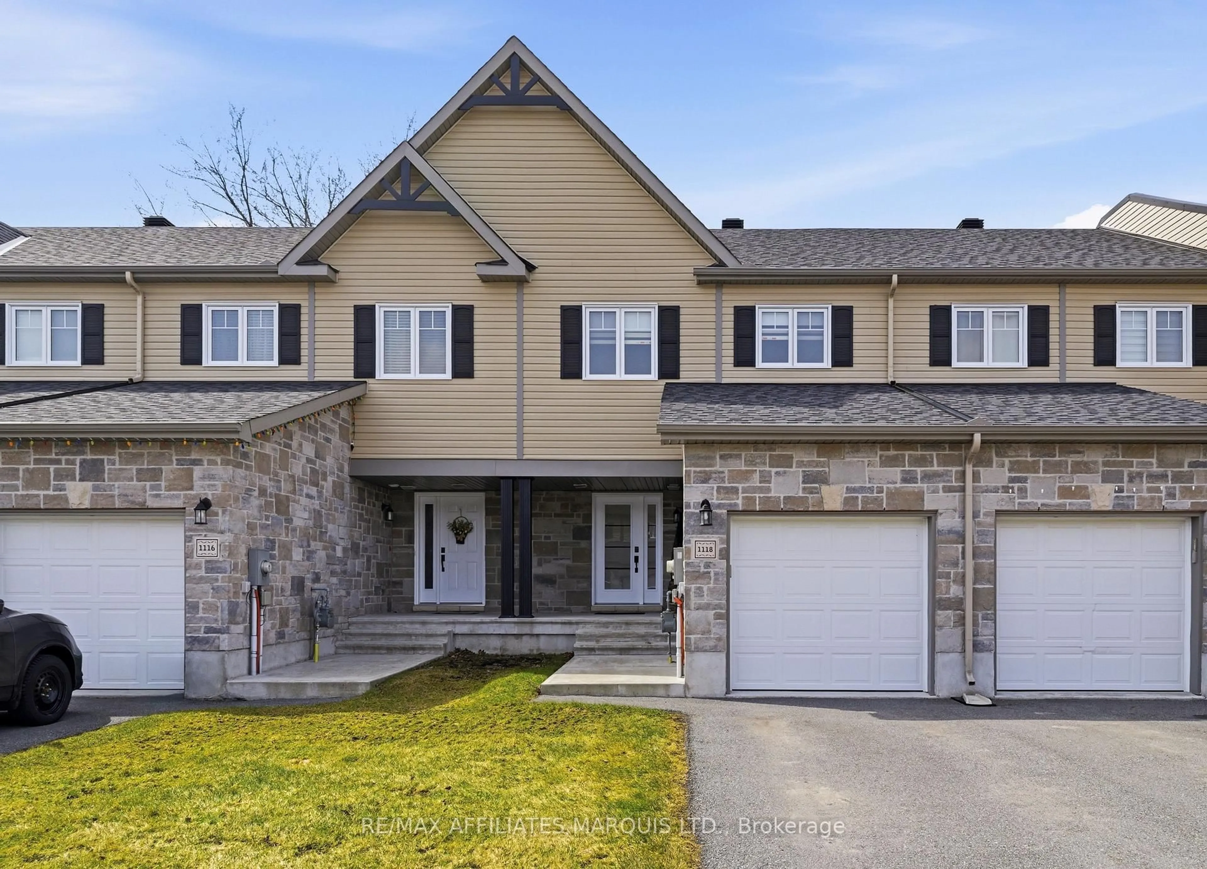 Unknown for 1118 Clement Crt, Cornwall Ontario K6H 0G3
