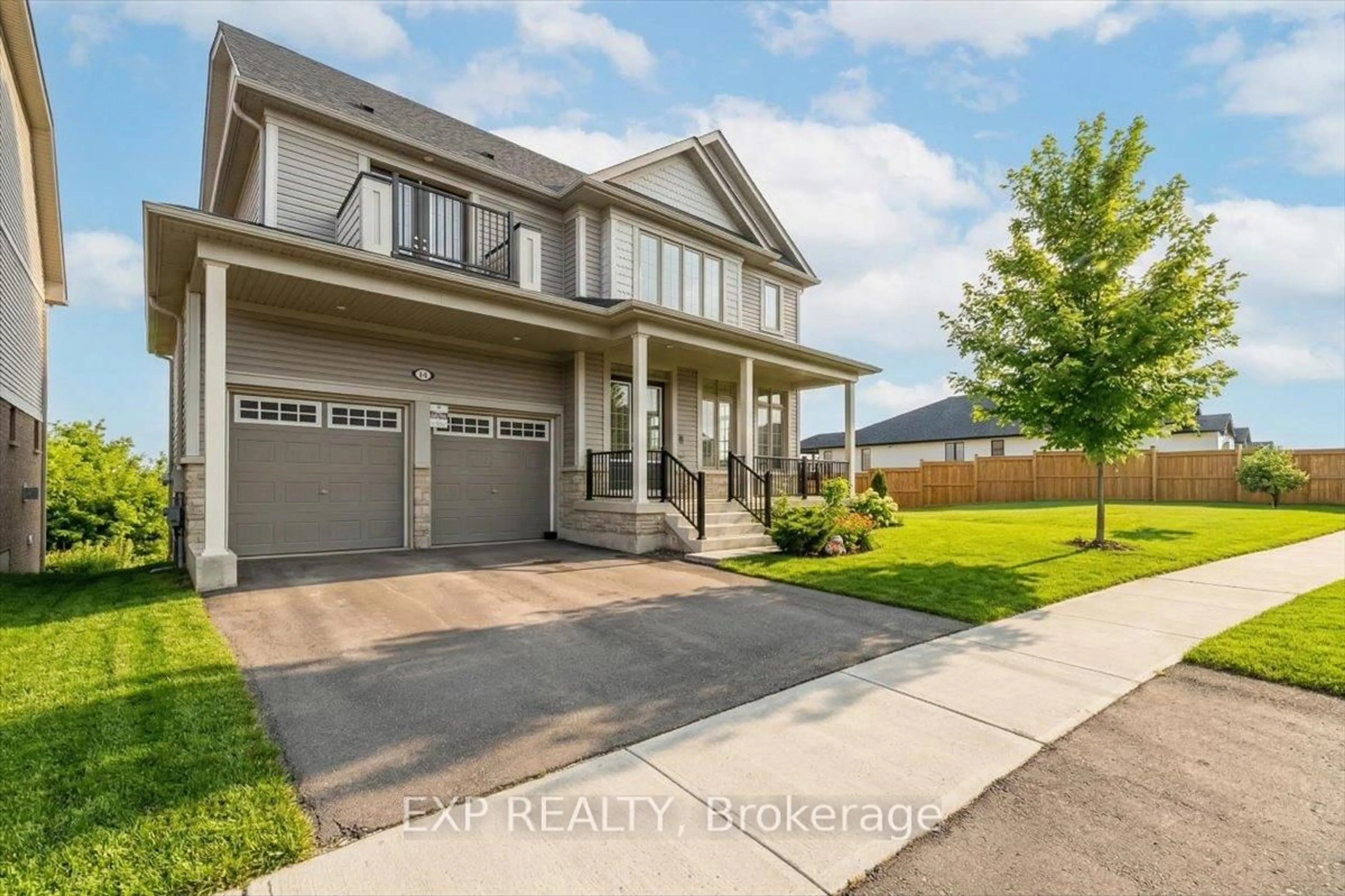 Home with vinyl exterior material, street for 98 Rea Dr, Centre Wellington Ontario N1M 0J8