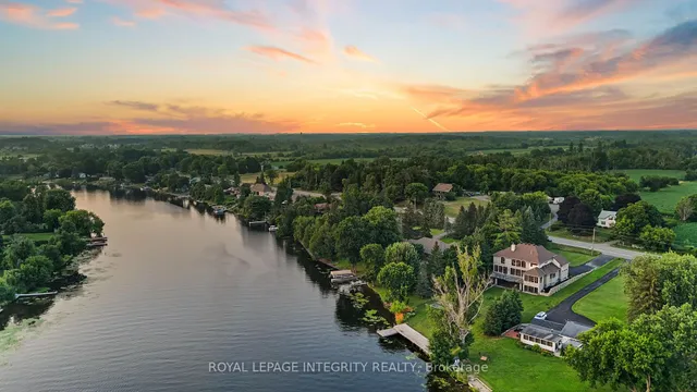 1180 River Rd, Ottawa 3