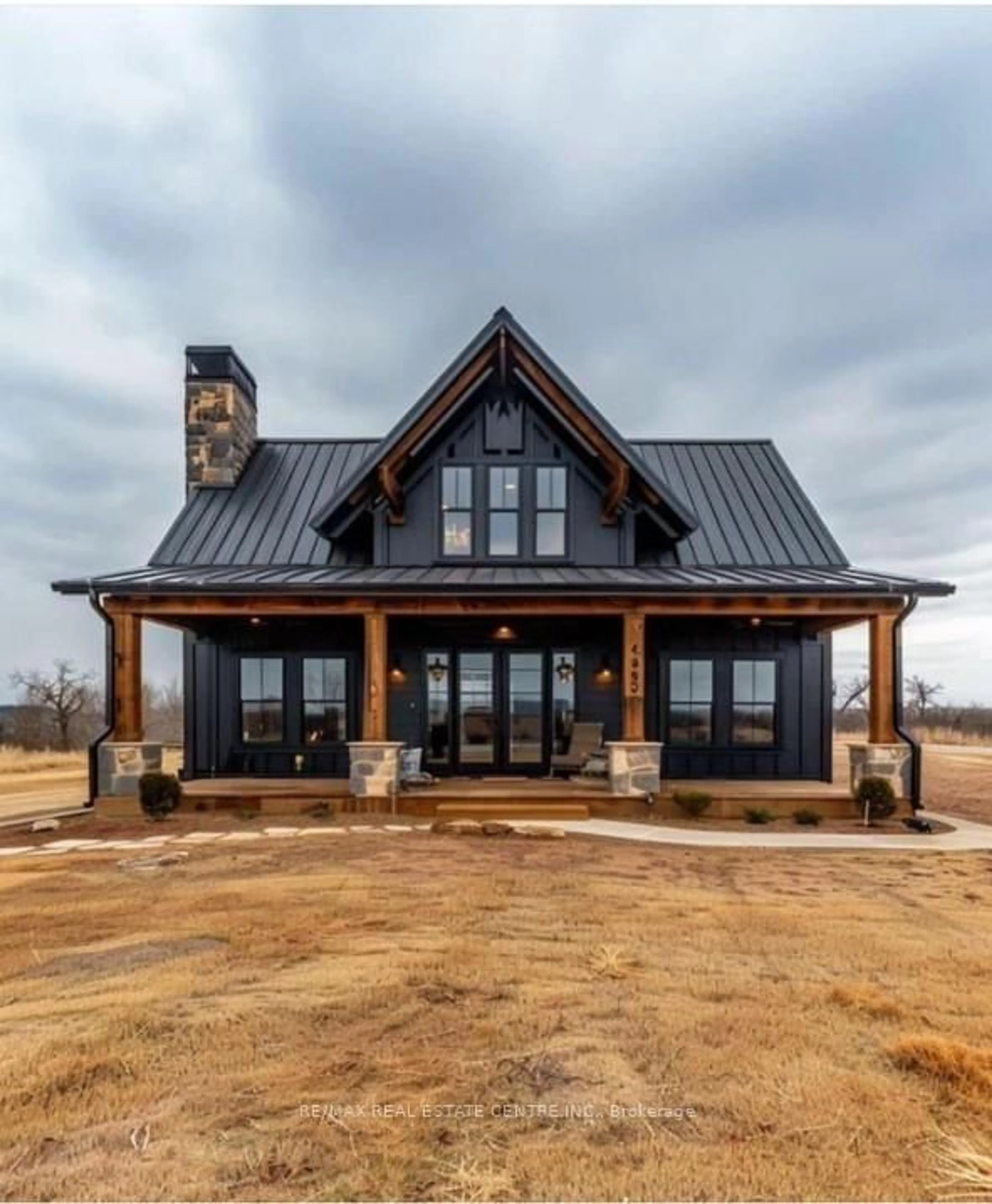 Home with brick exterior material, building for 16 Abingdon Rd #1, West Lincoln Ontario L0R 1E0