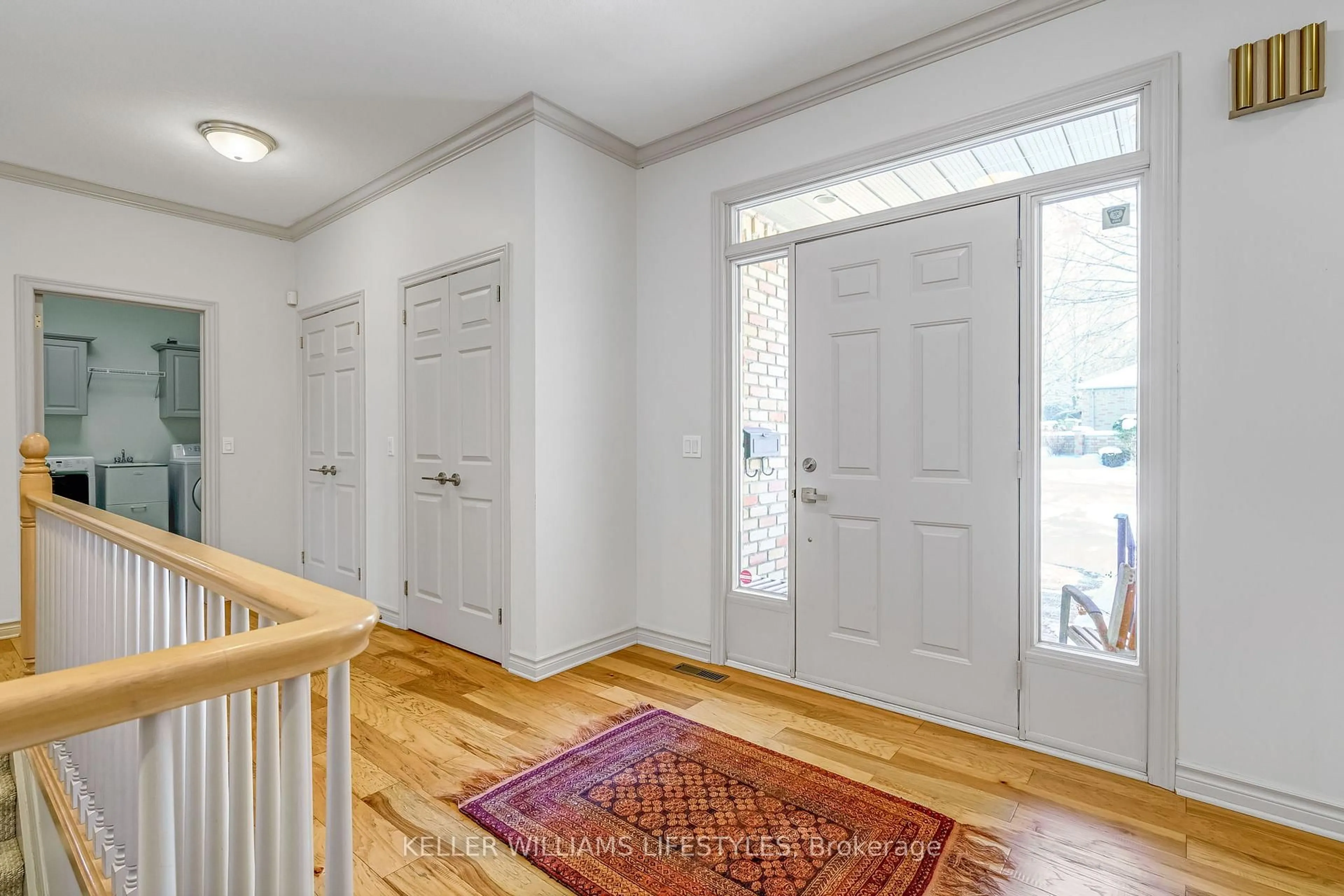 Indoor entryway for 1040 Riverside Dr #61, London North Ontario N6H 5N4
