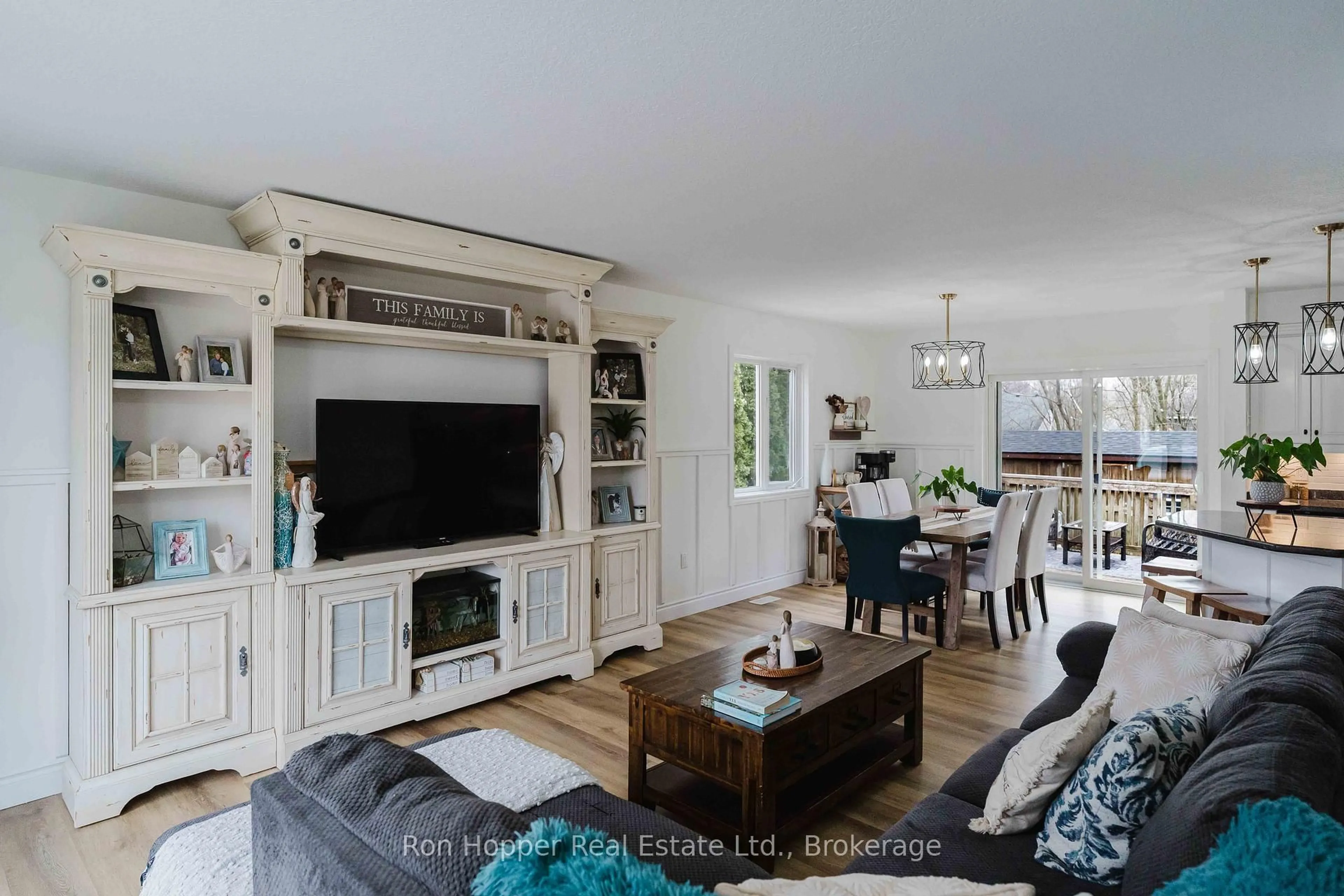 Living room with furniture, wood/laminate floor for 69 Matilda St, Arran-Elderslie Ontario N0H 2N0