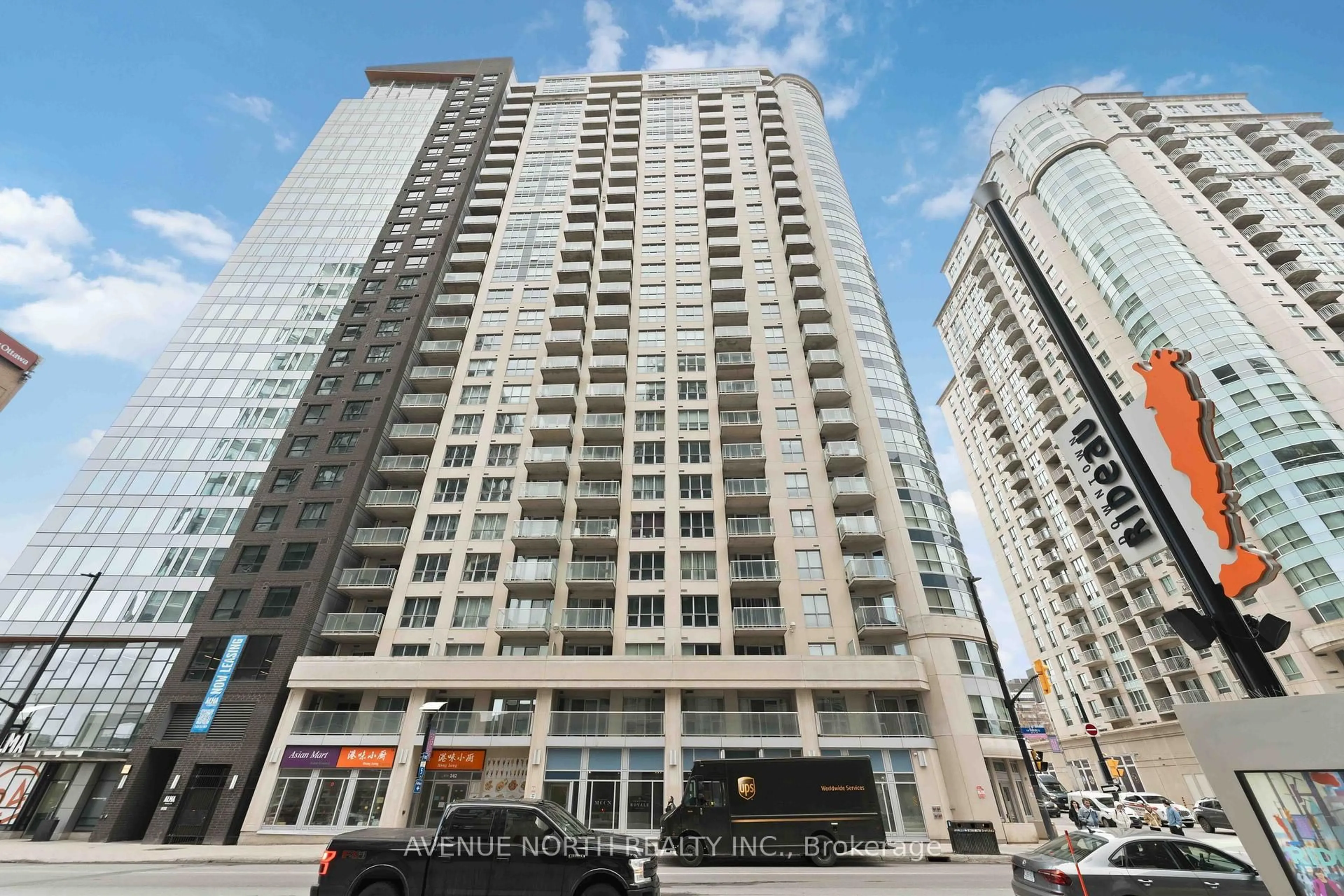 Unknown for 242 Rideau St #1102, Ottawa Ontario K1N 0B7