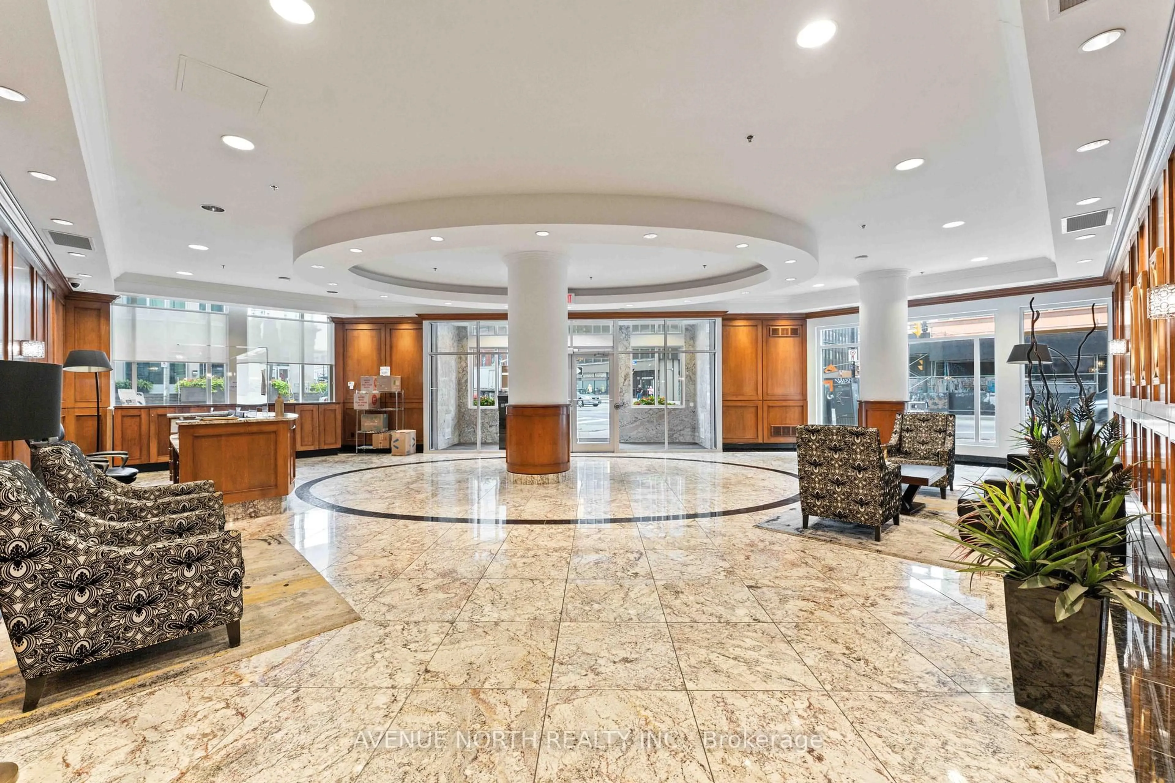Lobby for 242 Rideau St #1102, Ottawa Ontario K1N 0B7