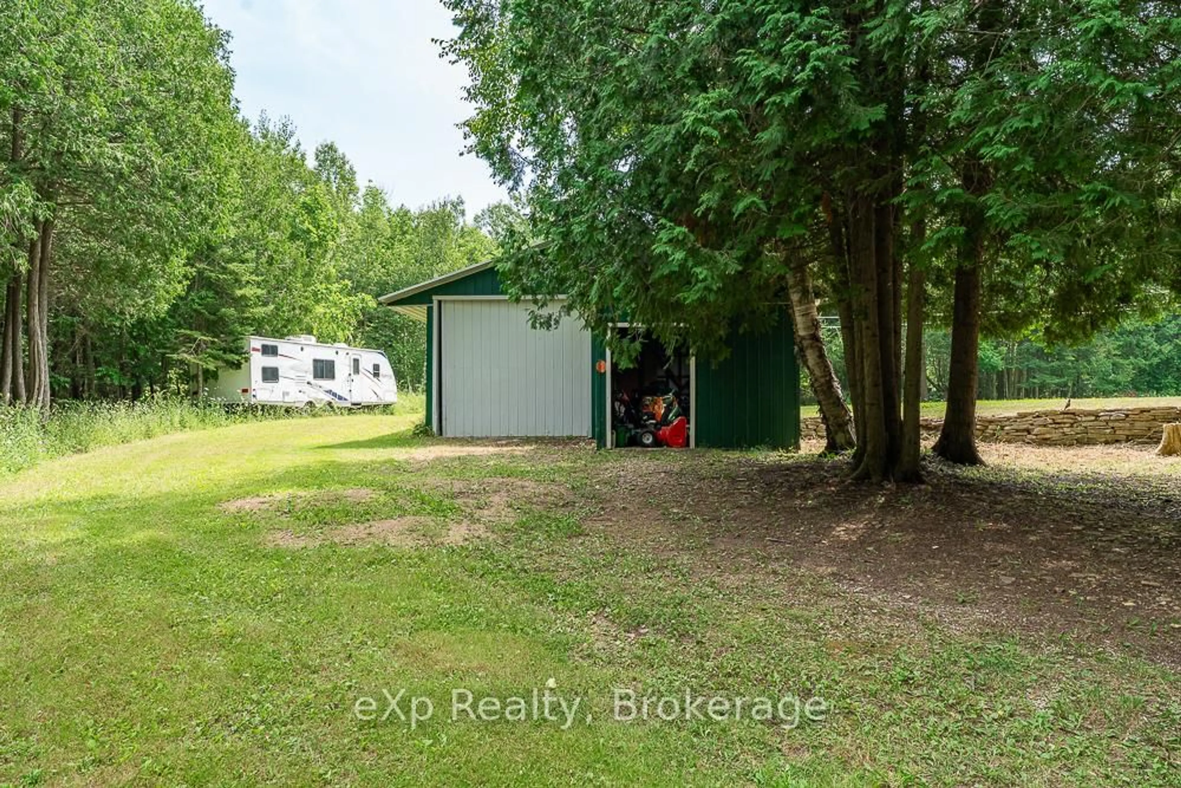 Shed for 502354 Grey Road 1 Rd, Georgian Bluffs Ontario N0H 2T0