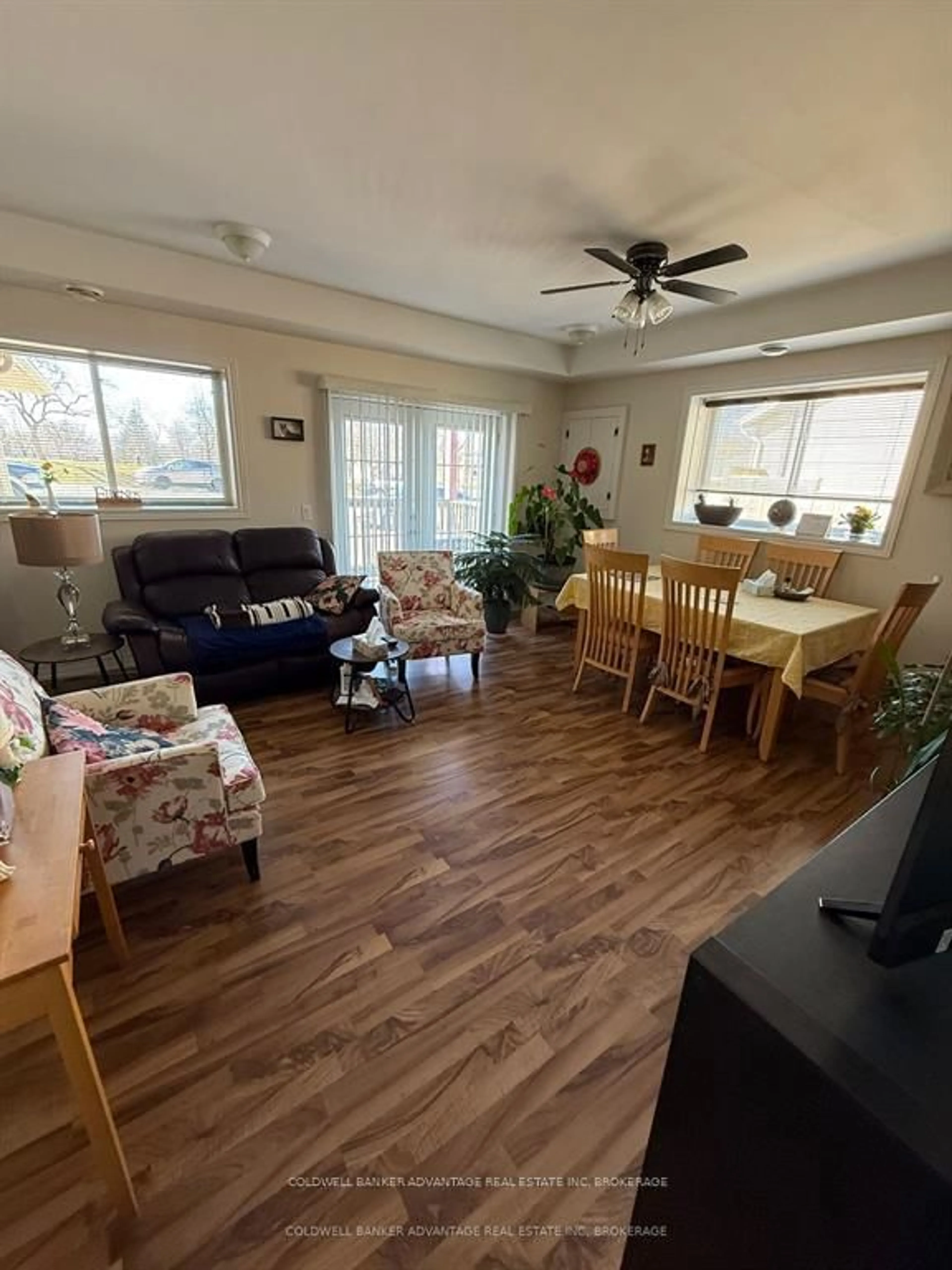 A pic of a room for 3926 Farr Ave, Fort Erie Ontario L0S 1N0