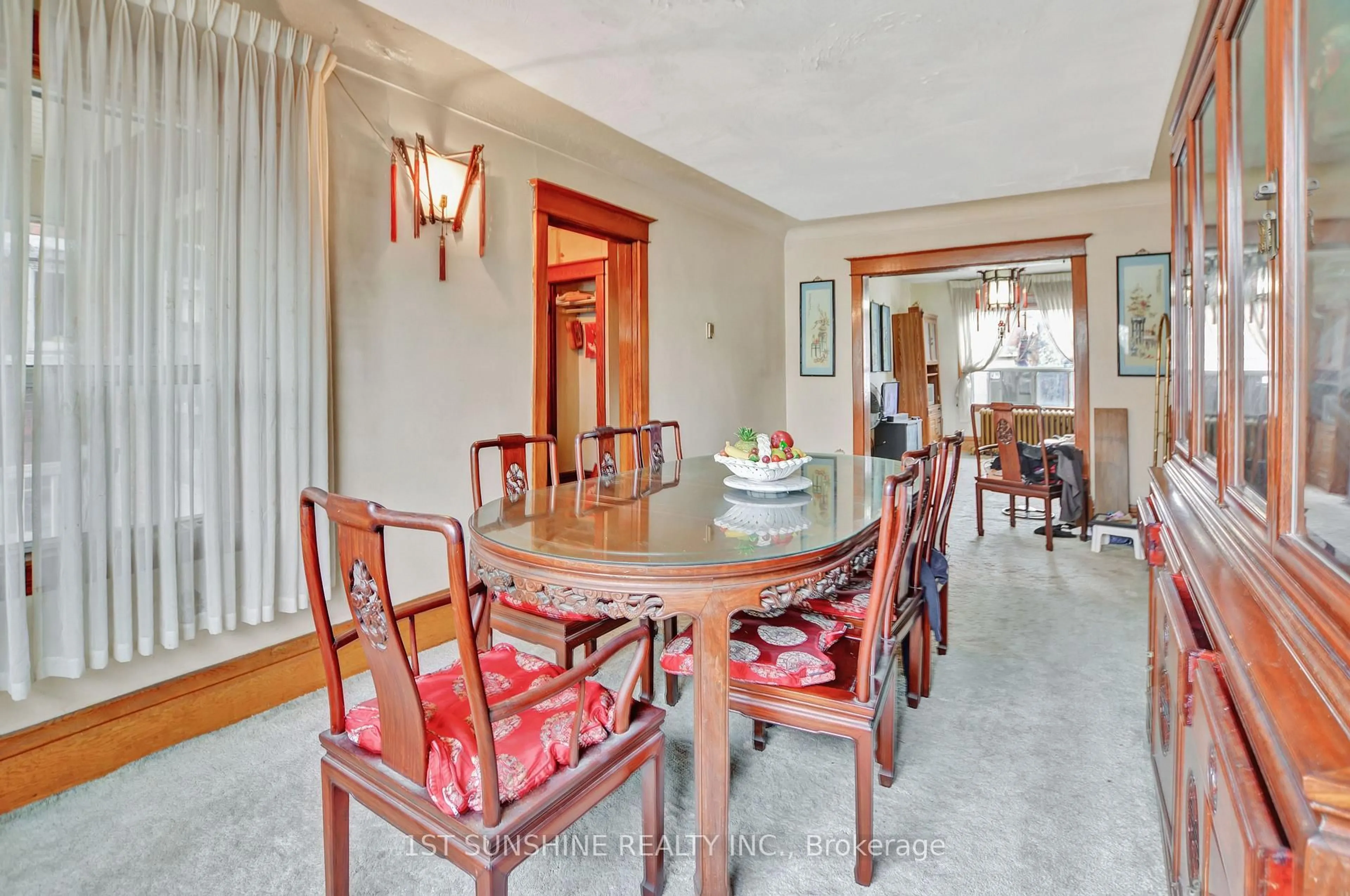 Dining room, unknown for 176 London St, Hamilton Ontario L8K 2G9