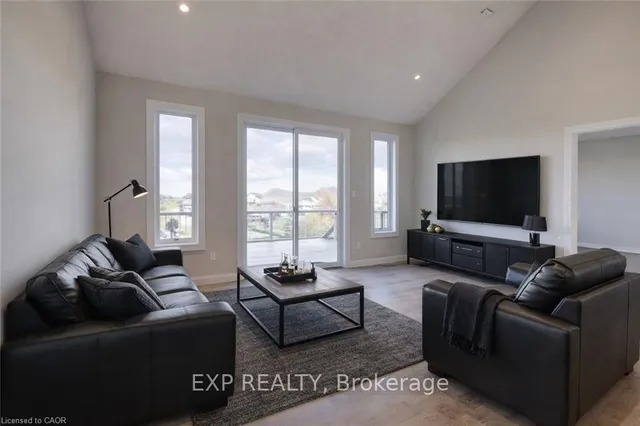 113 Bean St, Minto 3