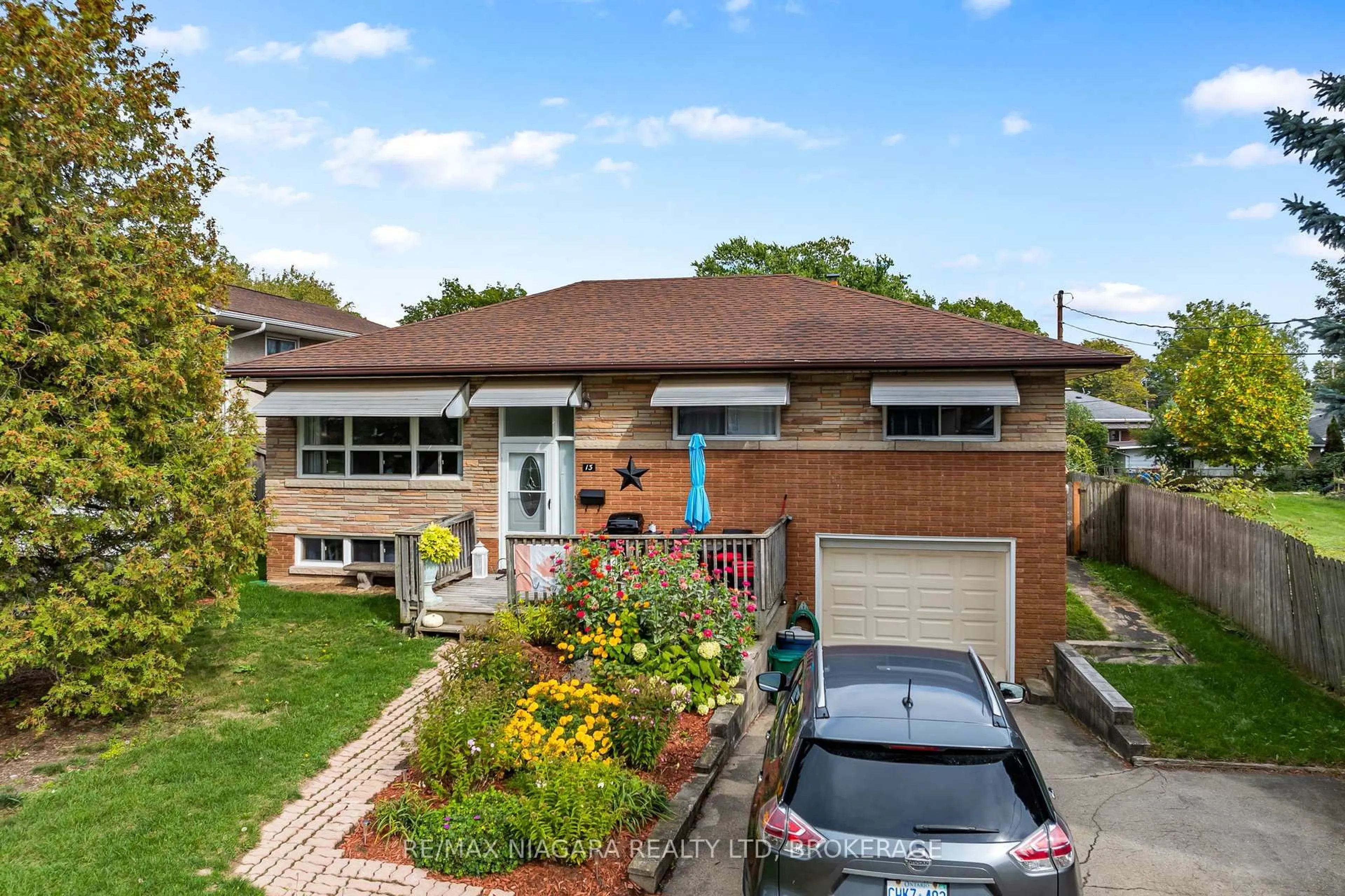 Home with brick exterior material, street for 13 RIDGEWOOD Ave, Port Colborne Ontario L3K 5N5