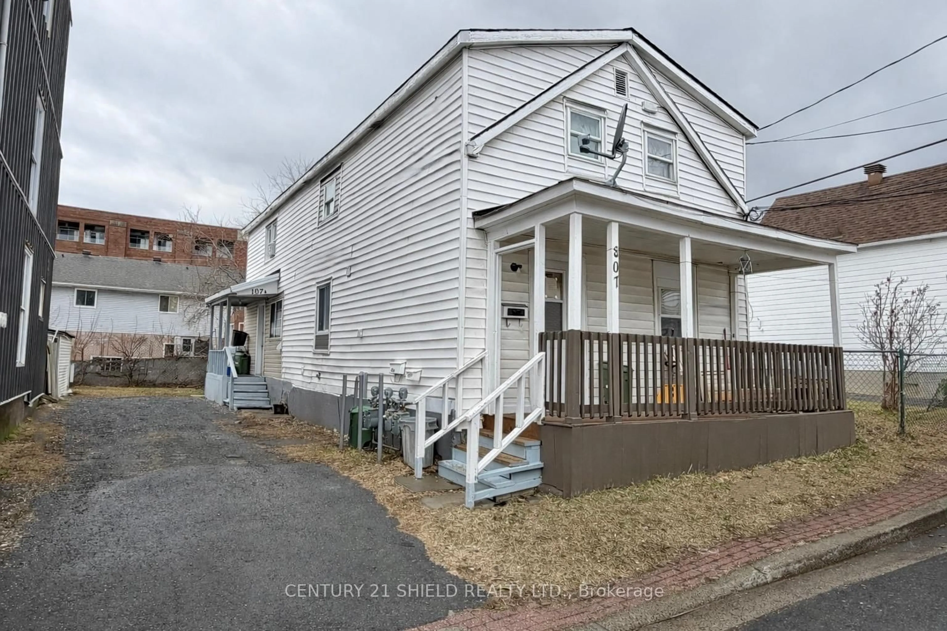 Unknown for 107 Prince Arthur St #107, 107A, 107B, Cornwall Ontario K6H 4N6