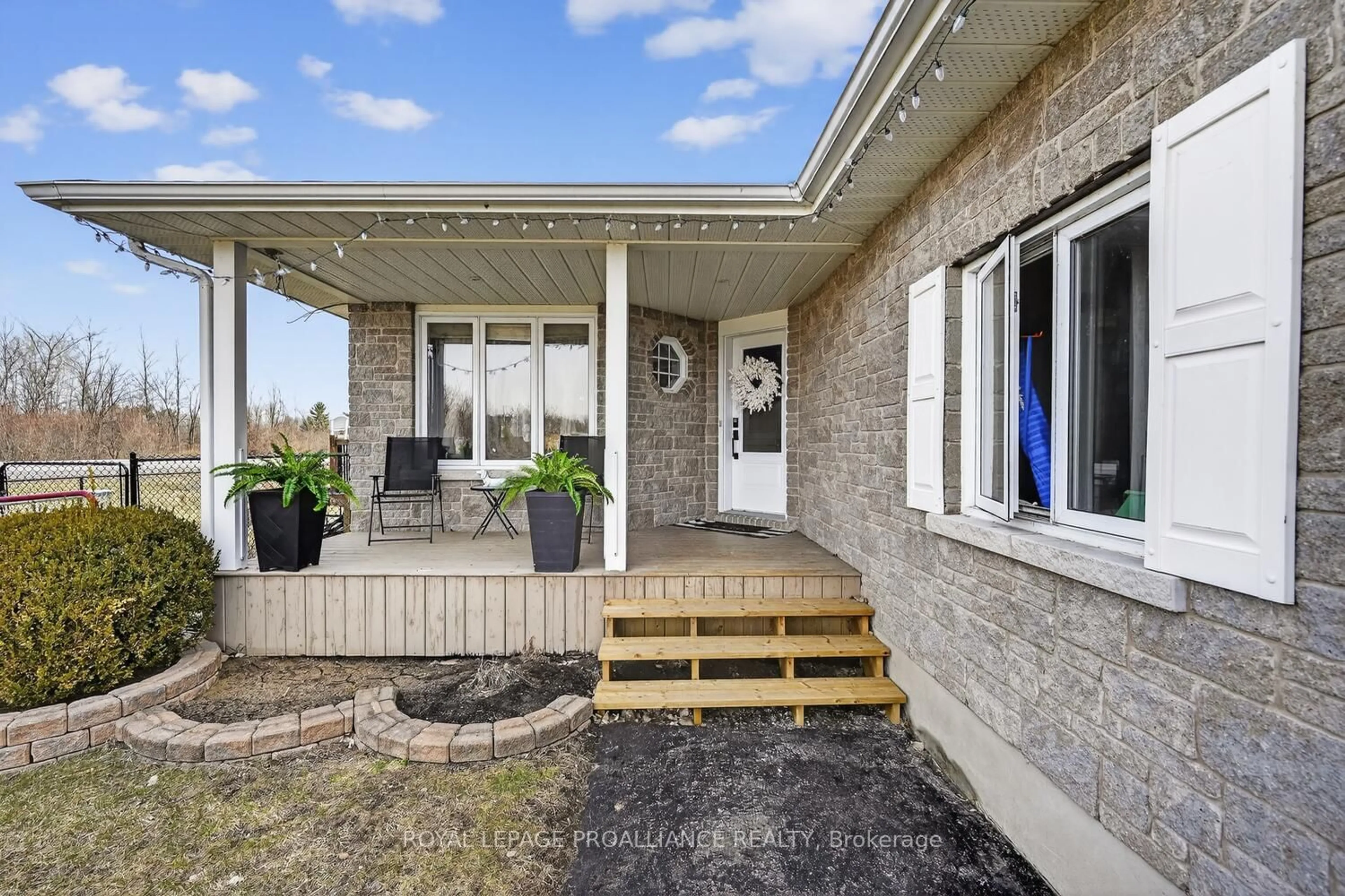 Unknown for 5500 Meadowbrook Dr, South Dundas Ontario K0E 1K0