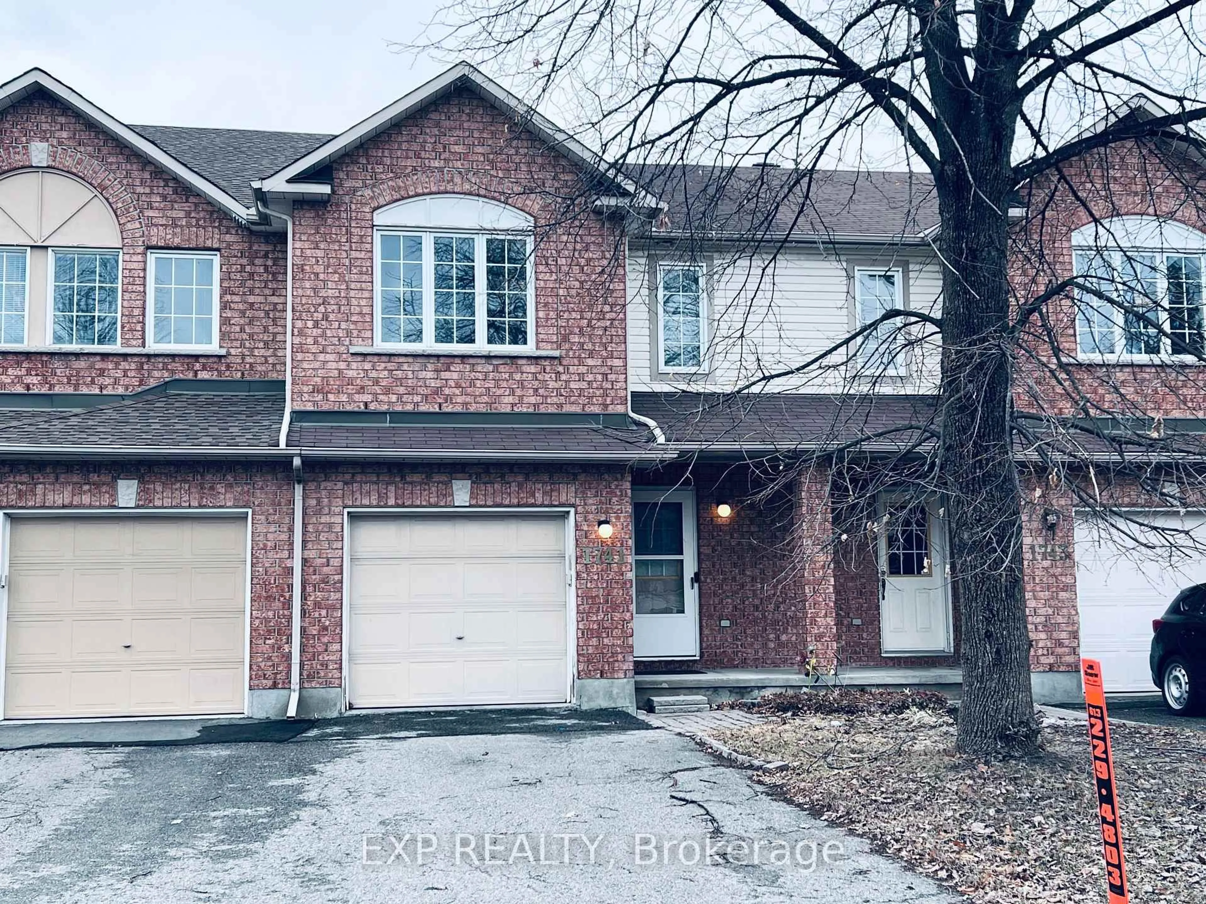 Home with brick exterior material, street for 1741 Jobin Cres, Gloucester Ontario K1J 1C4