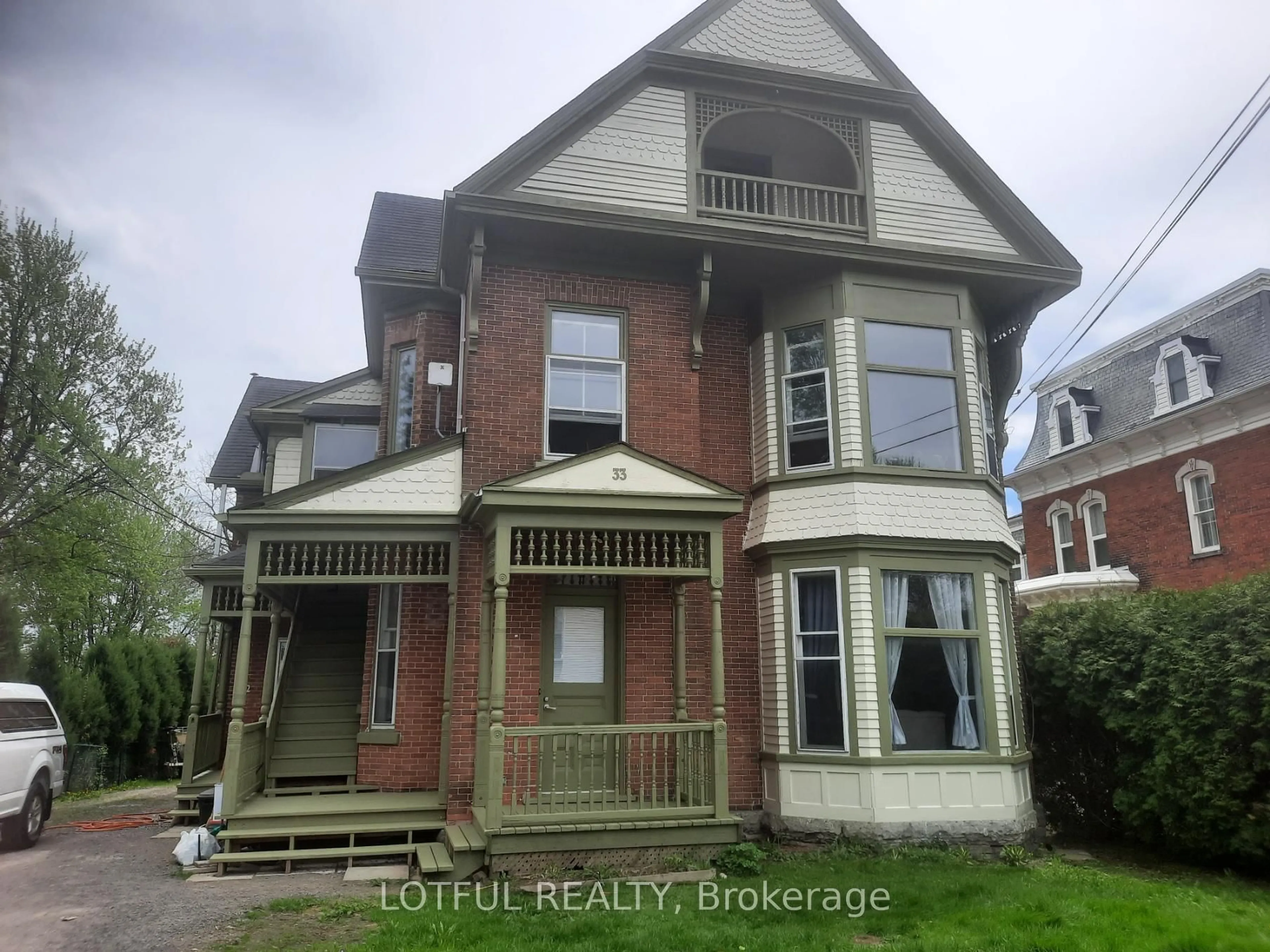 Home with brick exterior material, street for 33 lakeshore Dr, South Dundas Ontario K0C 1X0