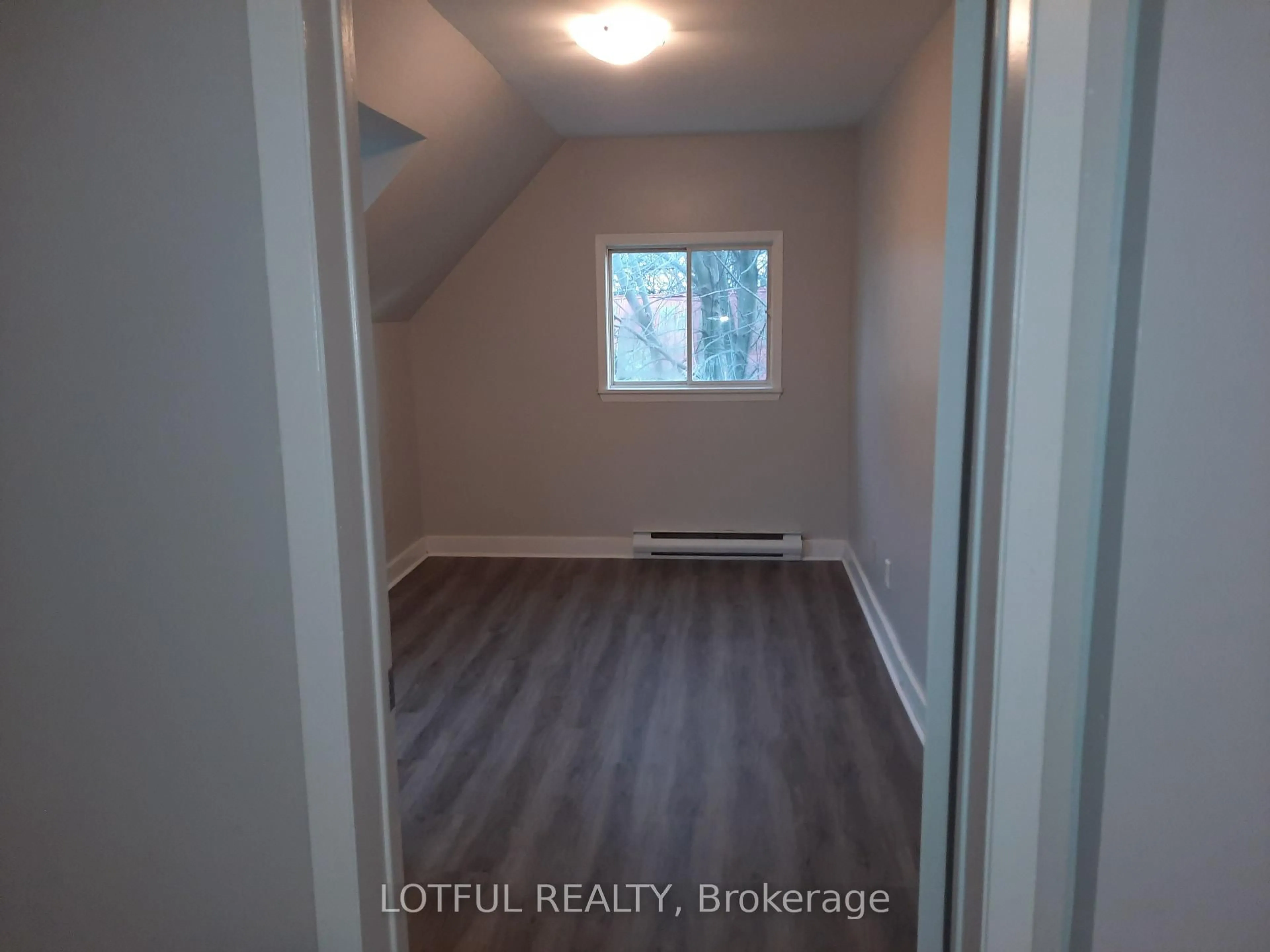 A pic of a room for 33 lakeshore Dr, South Dundas Ontario K0C 1X0