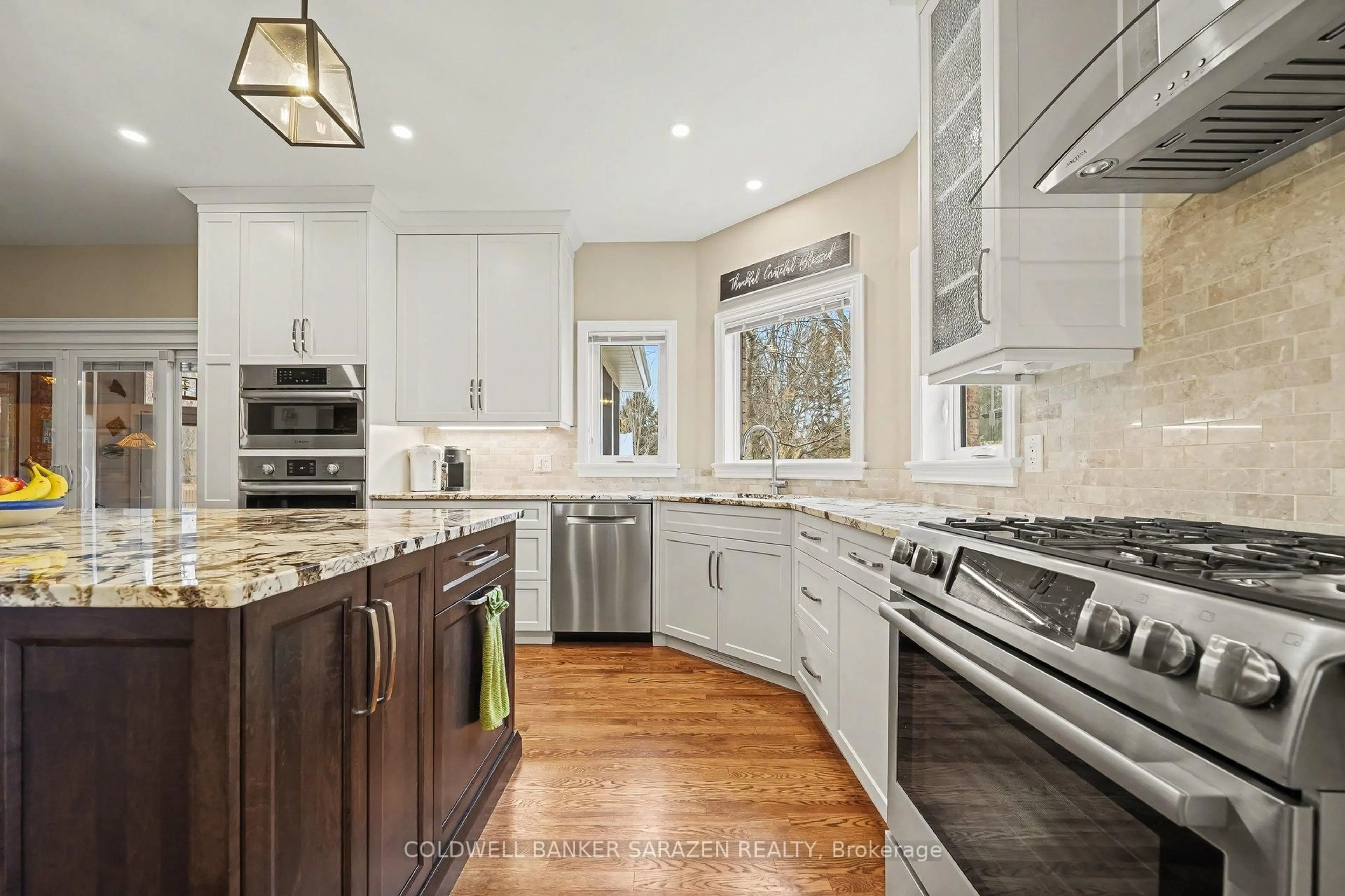 Open concept kitchen, ceramic/tile floor for 1334 Scharfgate Dr, Ottawa Ontario K4M 1C3