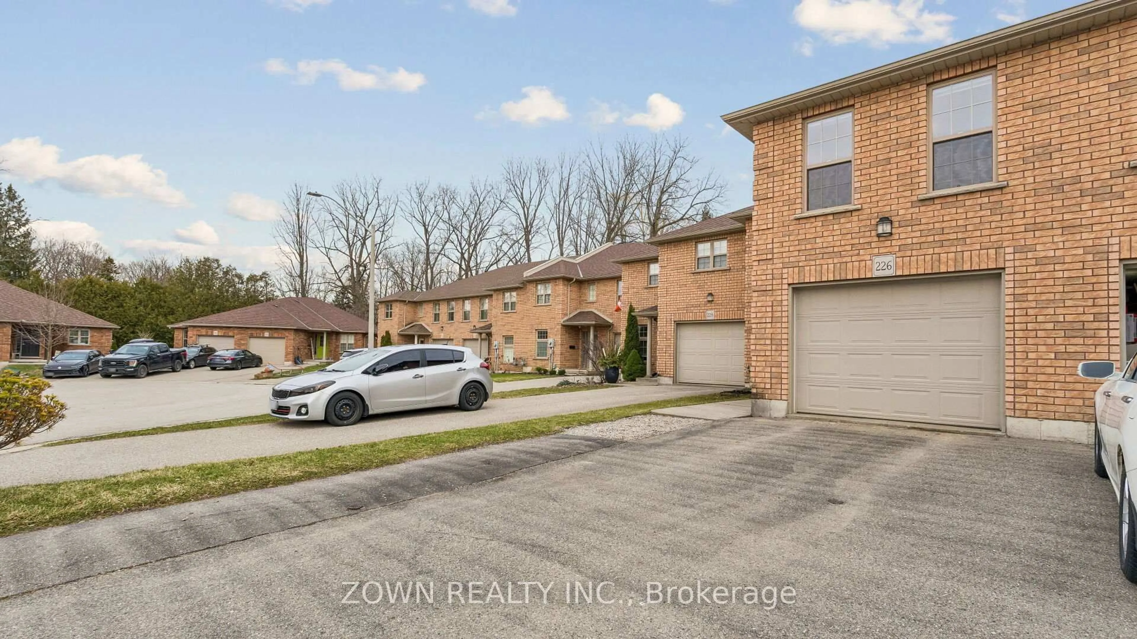 Unknown for 226 CHERRY St, Ingersoll Ontario N5C 1J2