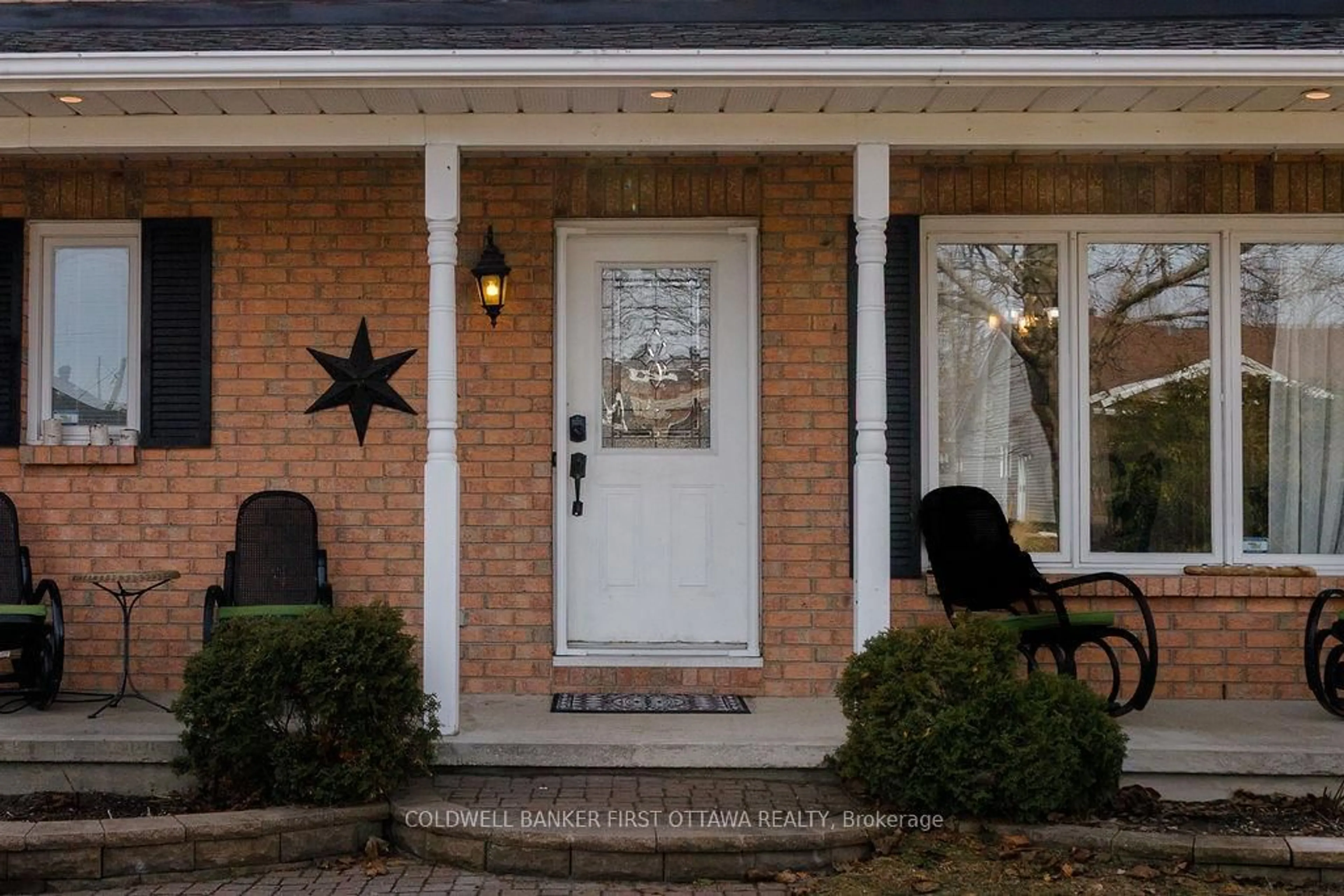 Home with brick exterior material, street for 32 James Lewis Ave, Ottawa Ontario K2S 1K5