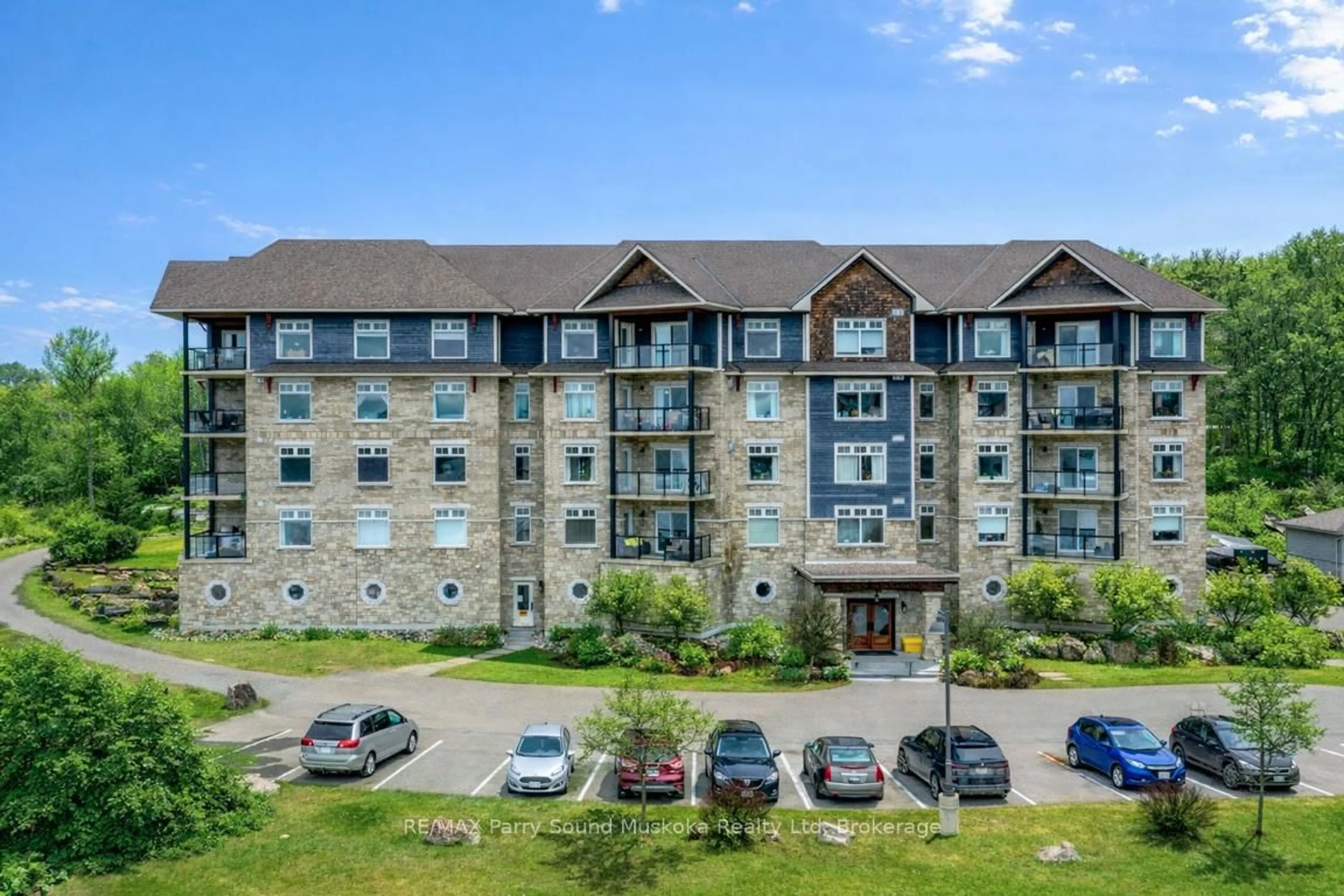 A pic from outside/outdoor area/front of a property/back of a property/a pic from drone, building for 11A Salt Dock Rd #101, Parry Sound Ontario P2A 3B6