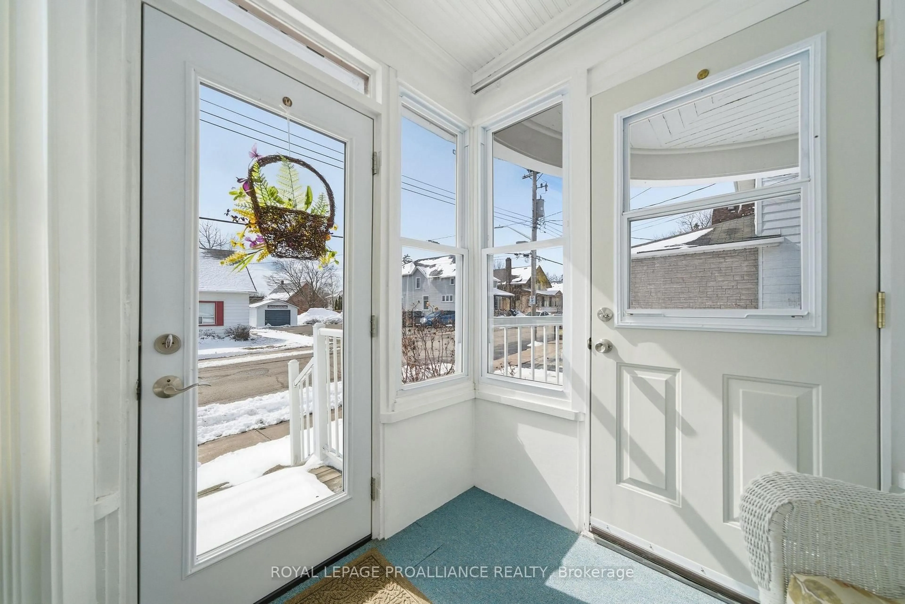 Indoor entryway for 284 Noxon Ave, Prince Edward County Ontario K0K 3L0