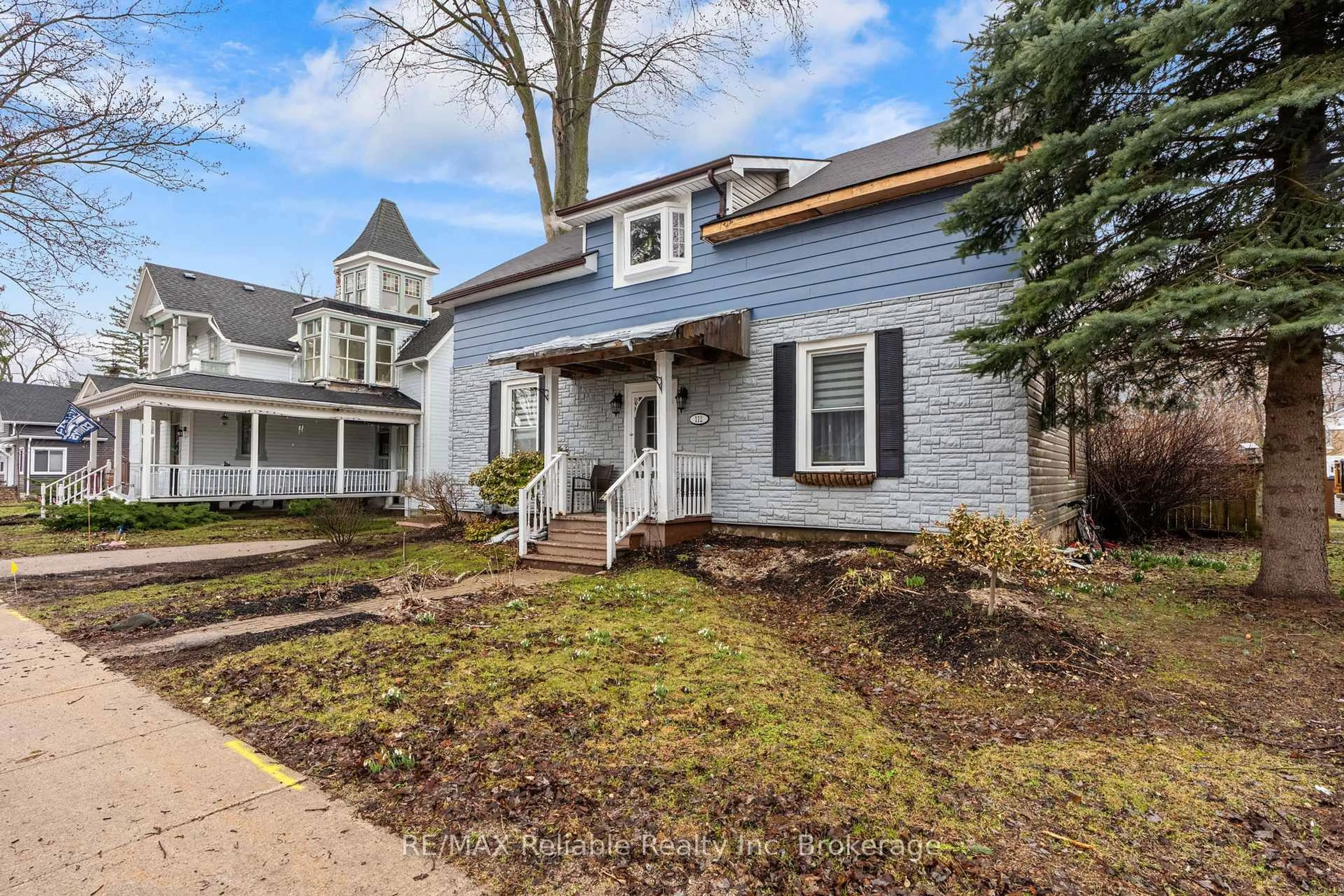 Unknown for 112 Goderich St, Huron East Ontario N0K 1W0