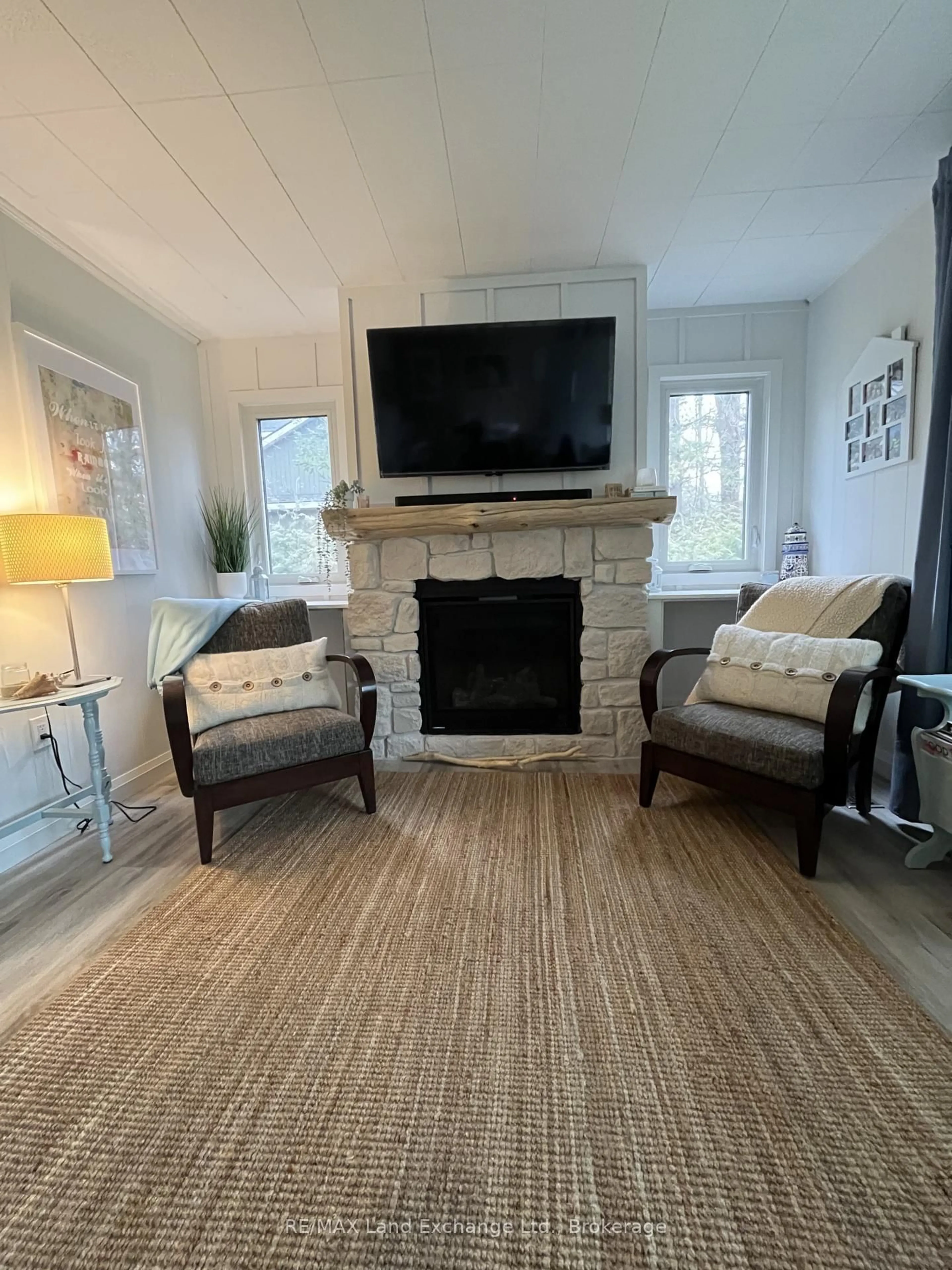 Living room with furniture, unknown for 272 Huron Rd, Huron-Kinloss Ontario N0G 2R0