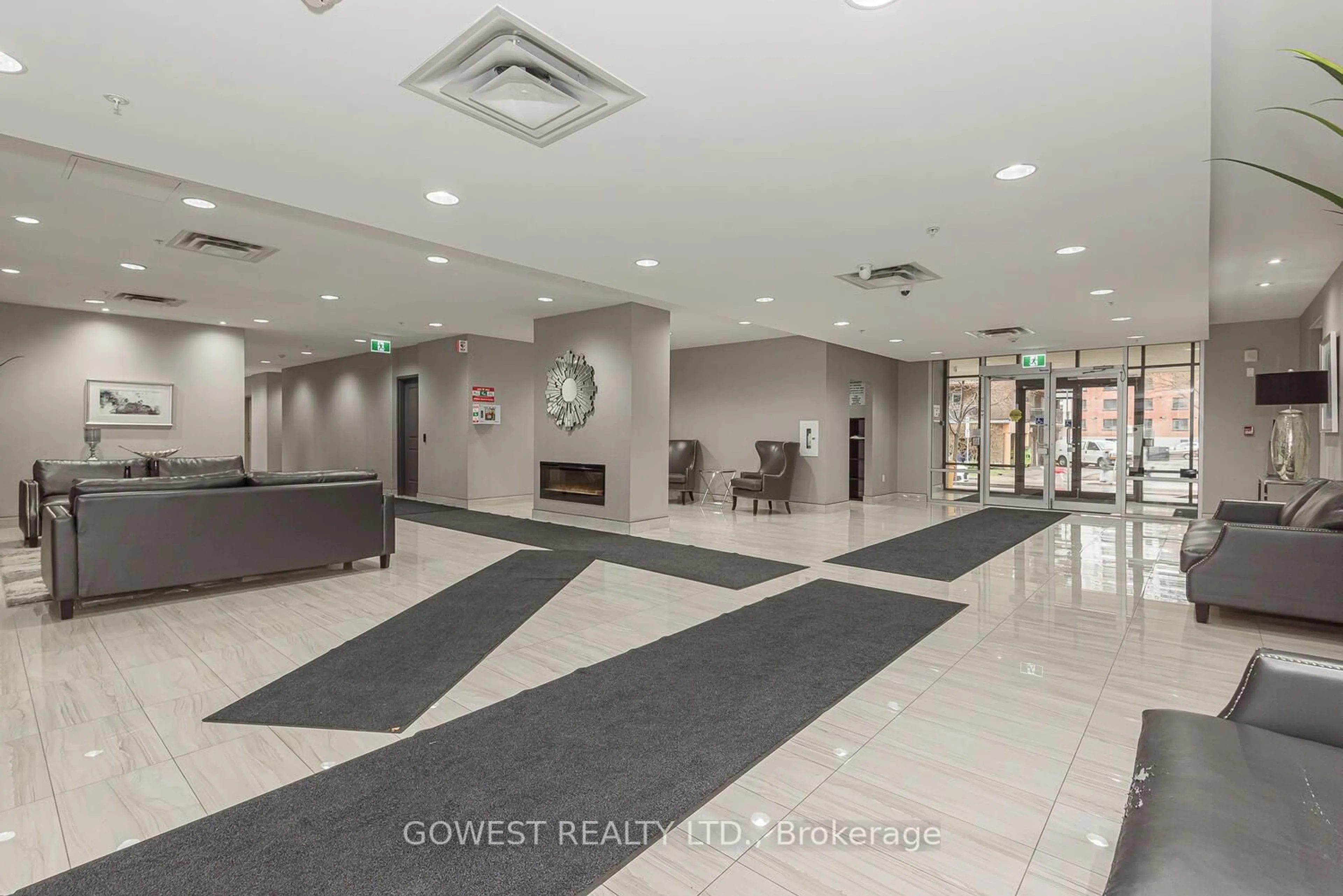 Lobby for 85 Robinson St #306, Hamilton Ontario L8P 0B9