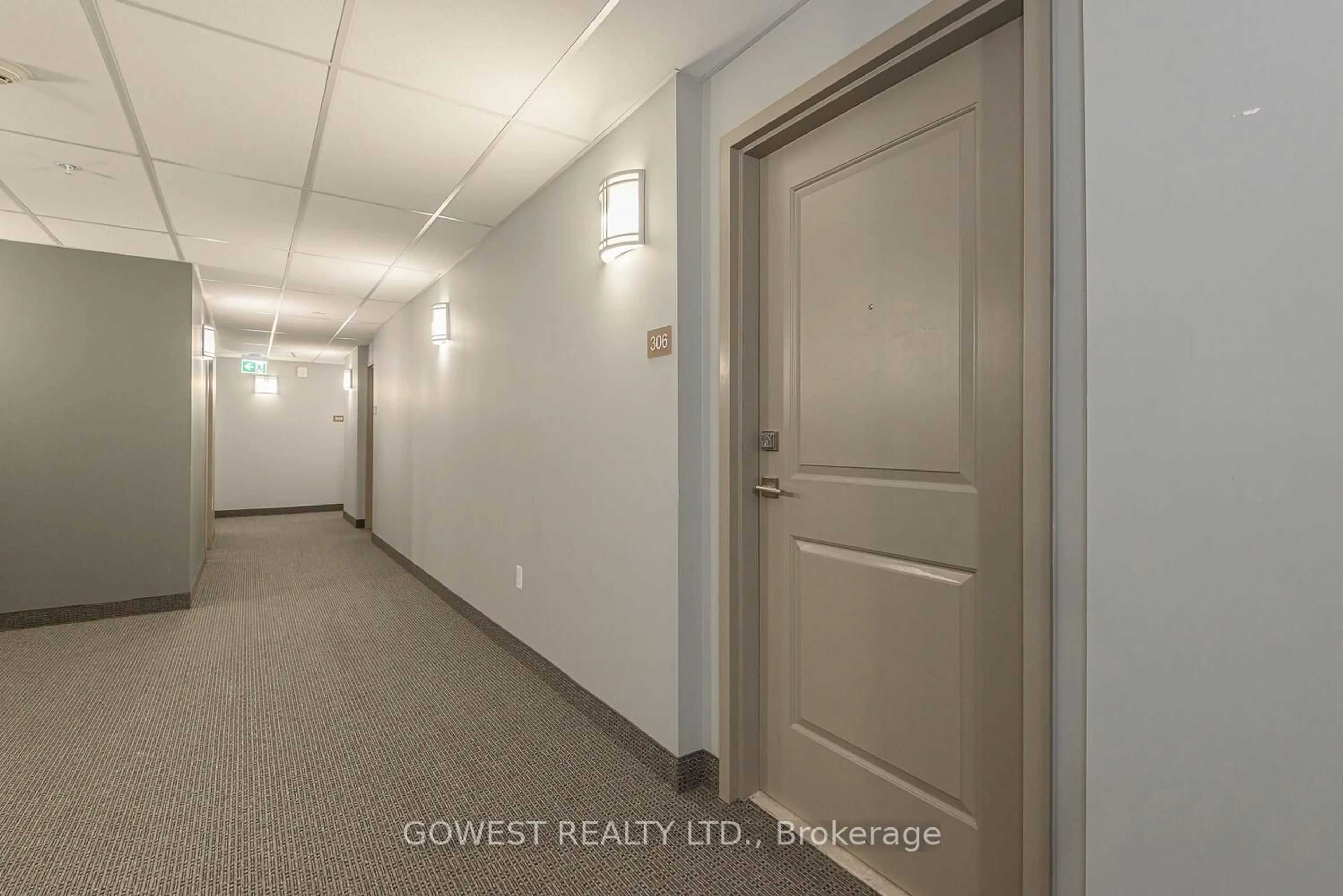 Unknown for 85 Robinson St #306, Hamilton Ontario L8P 0B9