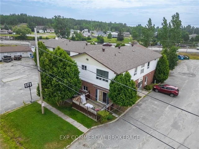 29 Laren St, Greater Sudbury 3