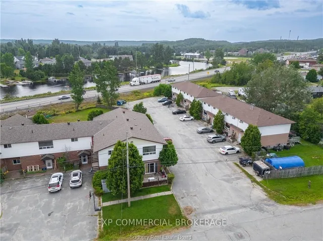 29 Laren St, Greater Sudbury 4
