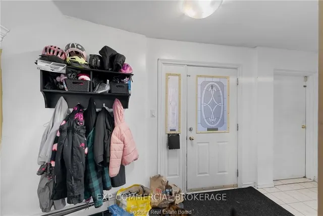 29 Laren St, Greater Sudbury 5