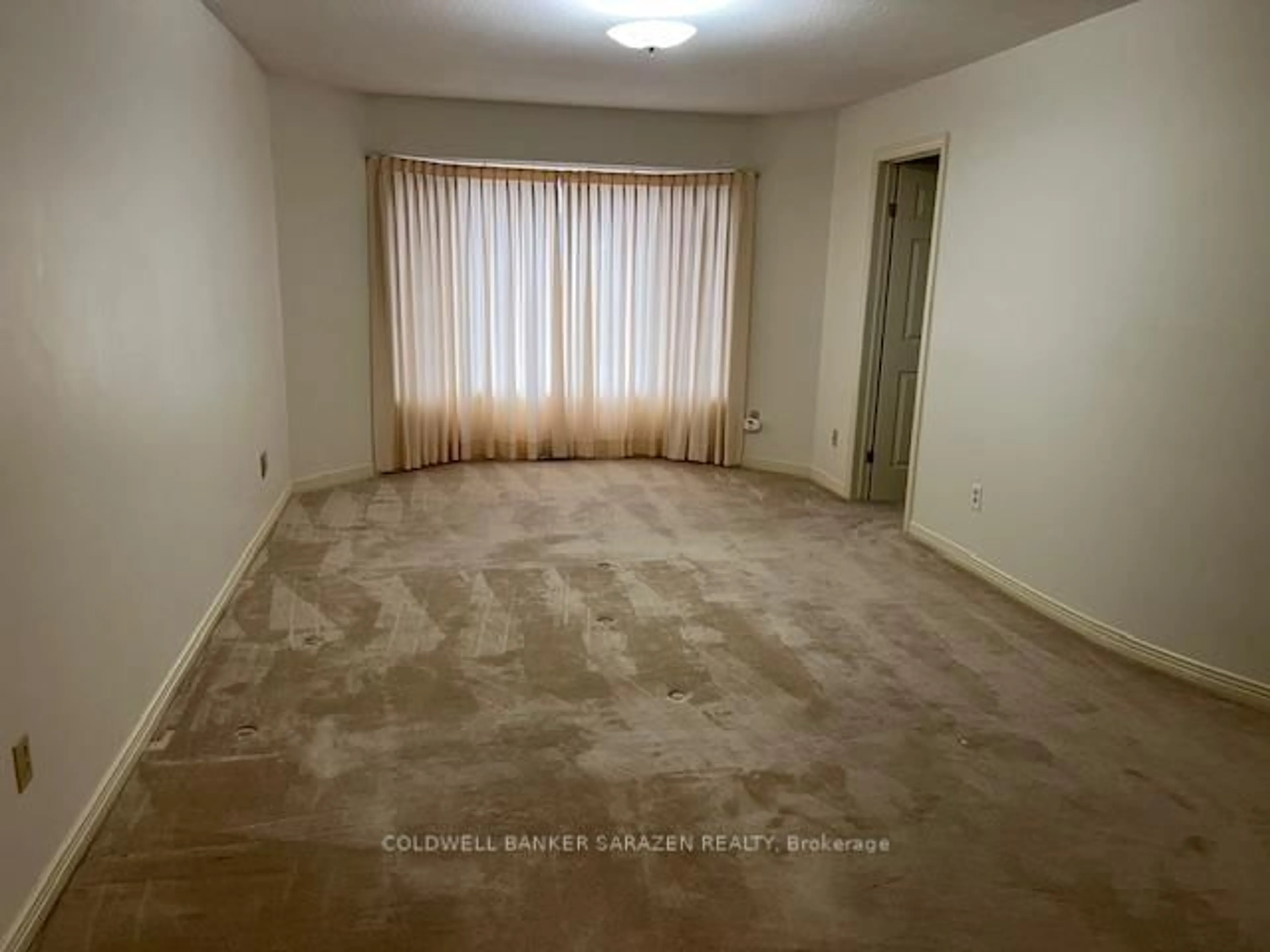 A pic of a room for 38 Bateman Dr, Ottawa Ontario K2G 5H4