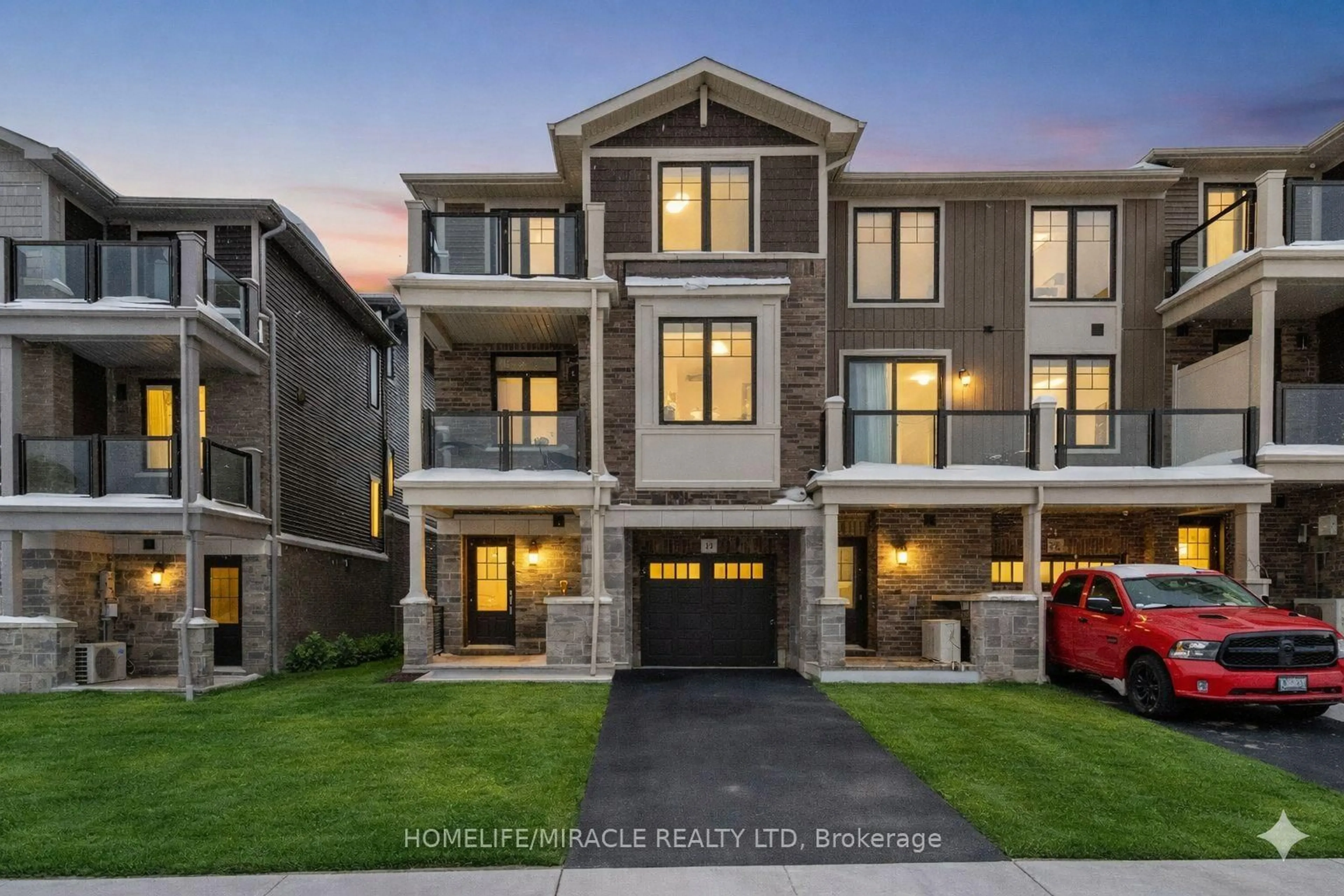 Home with brick exterior material, street for 10 Birmingham Dr #92, Cambridge Ontario N1R 0C6